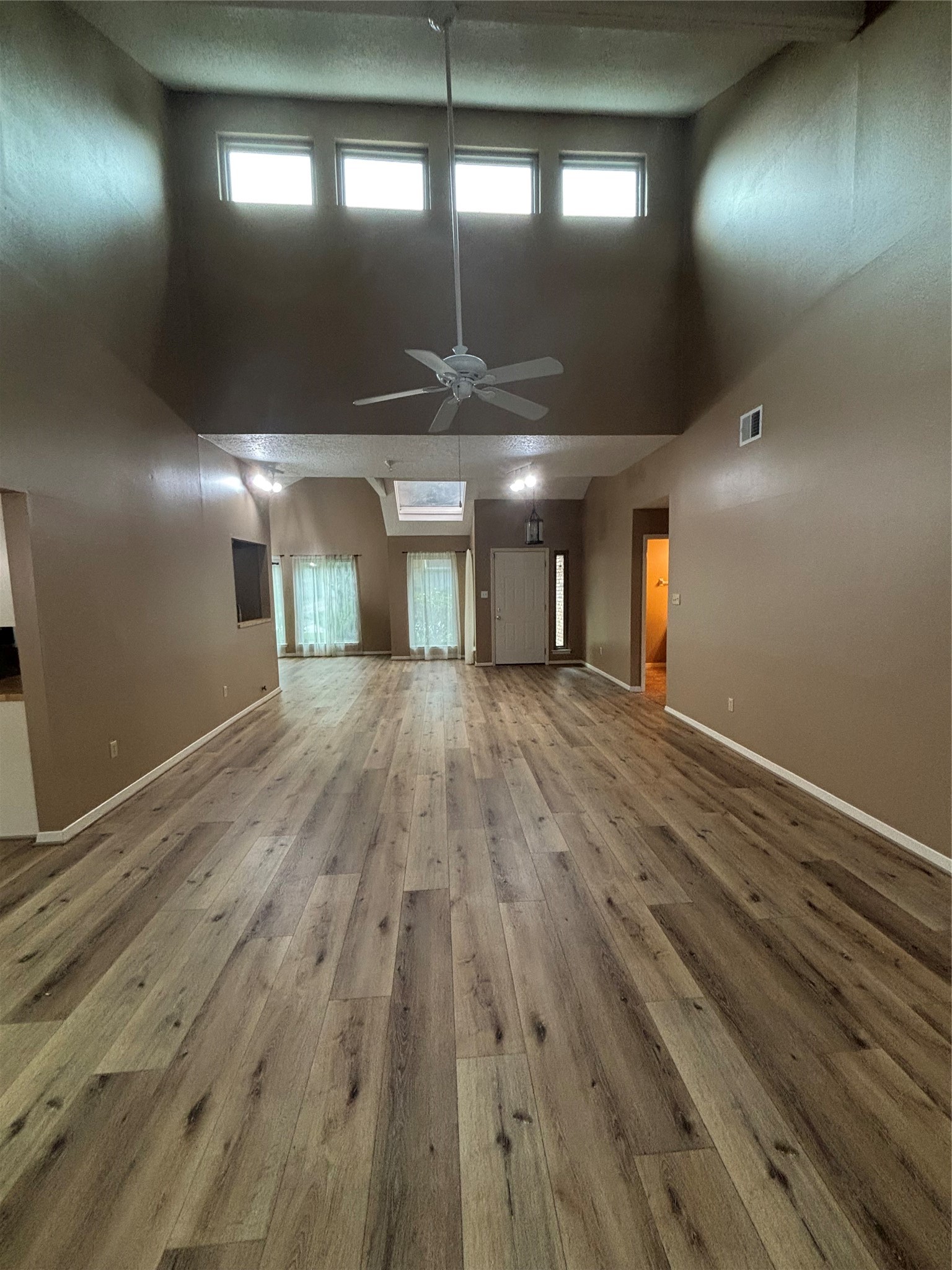 15702 Oxenford Drive Property Photo 10