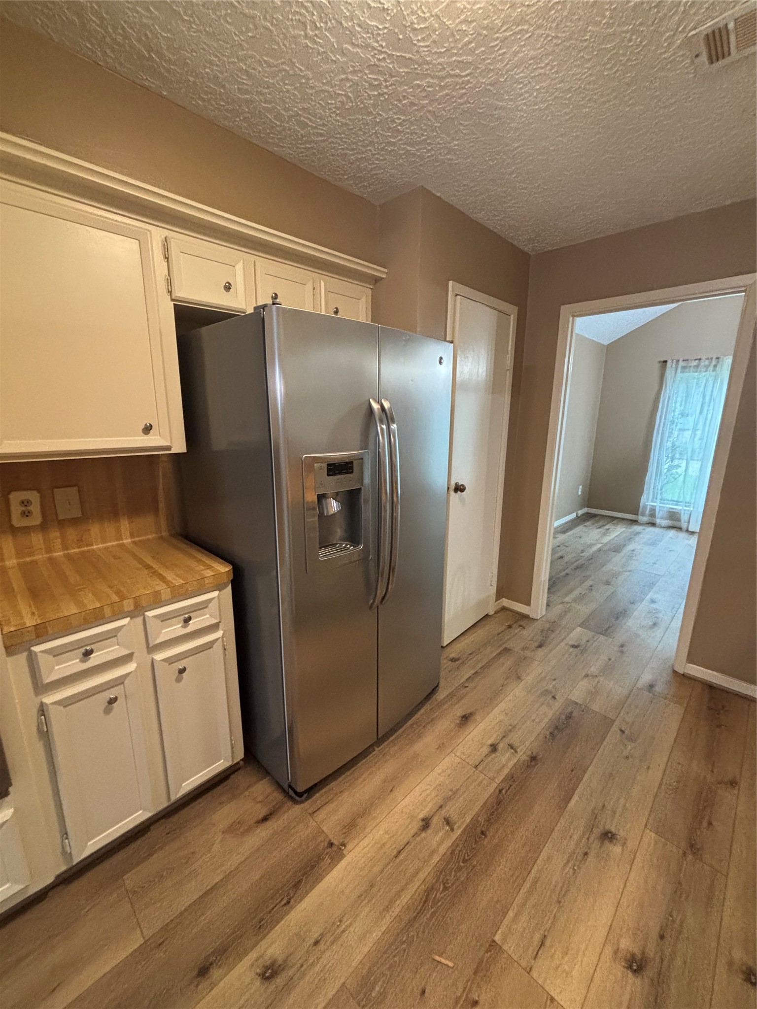 15702 Oxenford Drive Property Photo 14