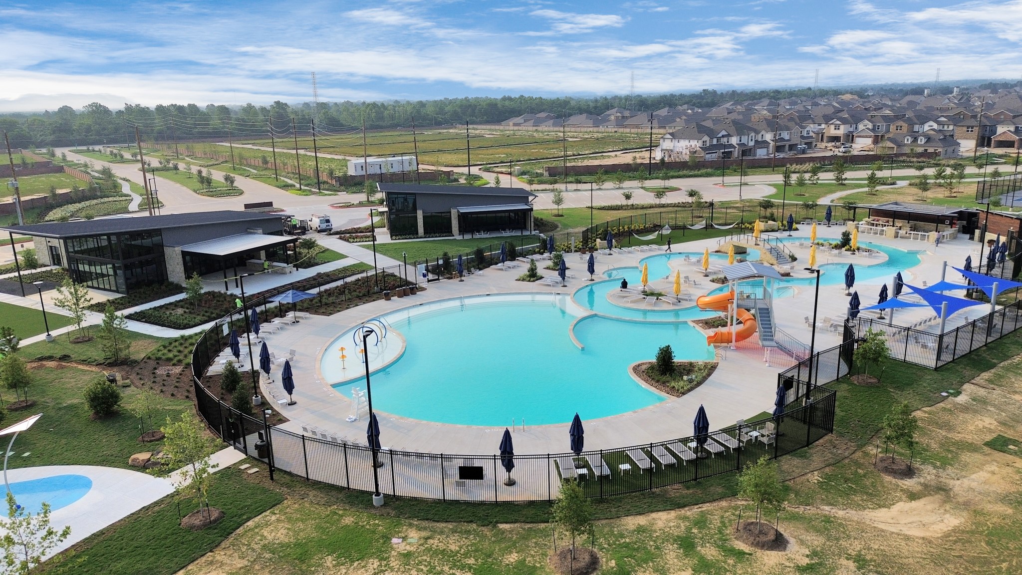 5611 Birchwood Glen Drive Property Photo 10