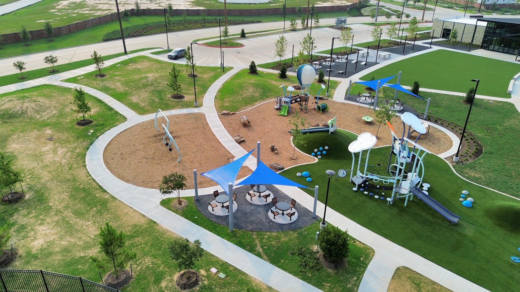 5611 Birchwood Glen Drive Property Photo 14