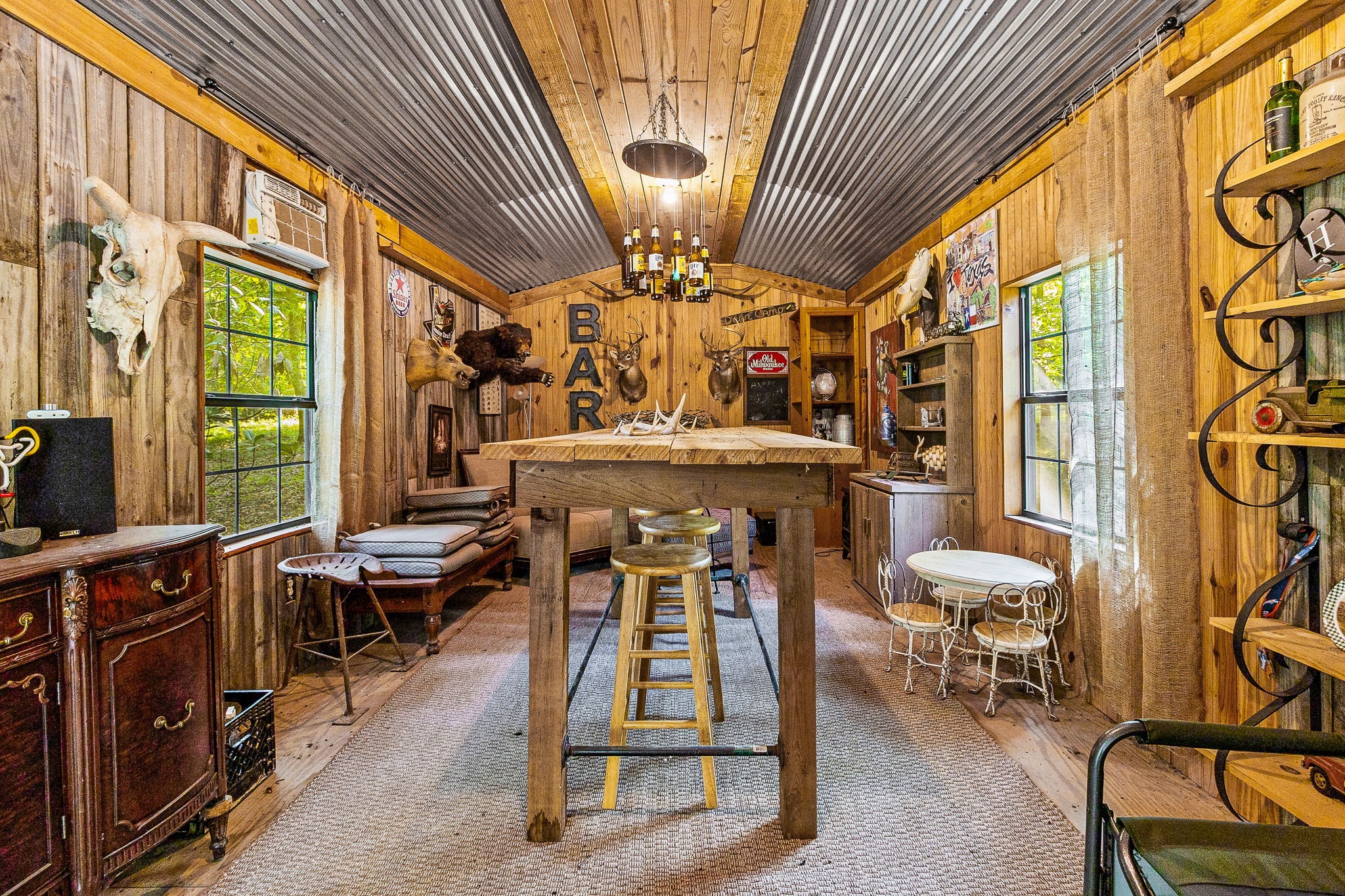 834 County Road Property Photo 42