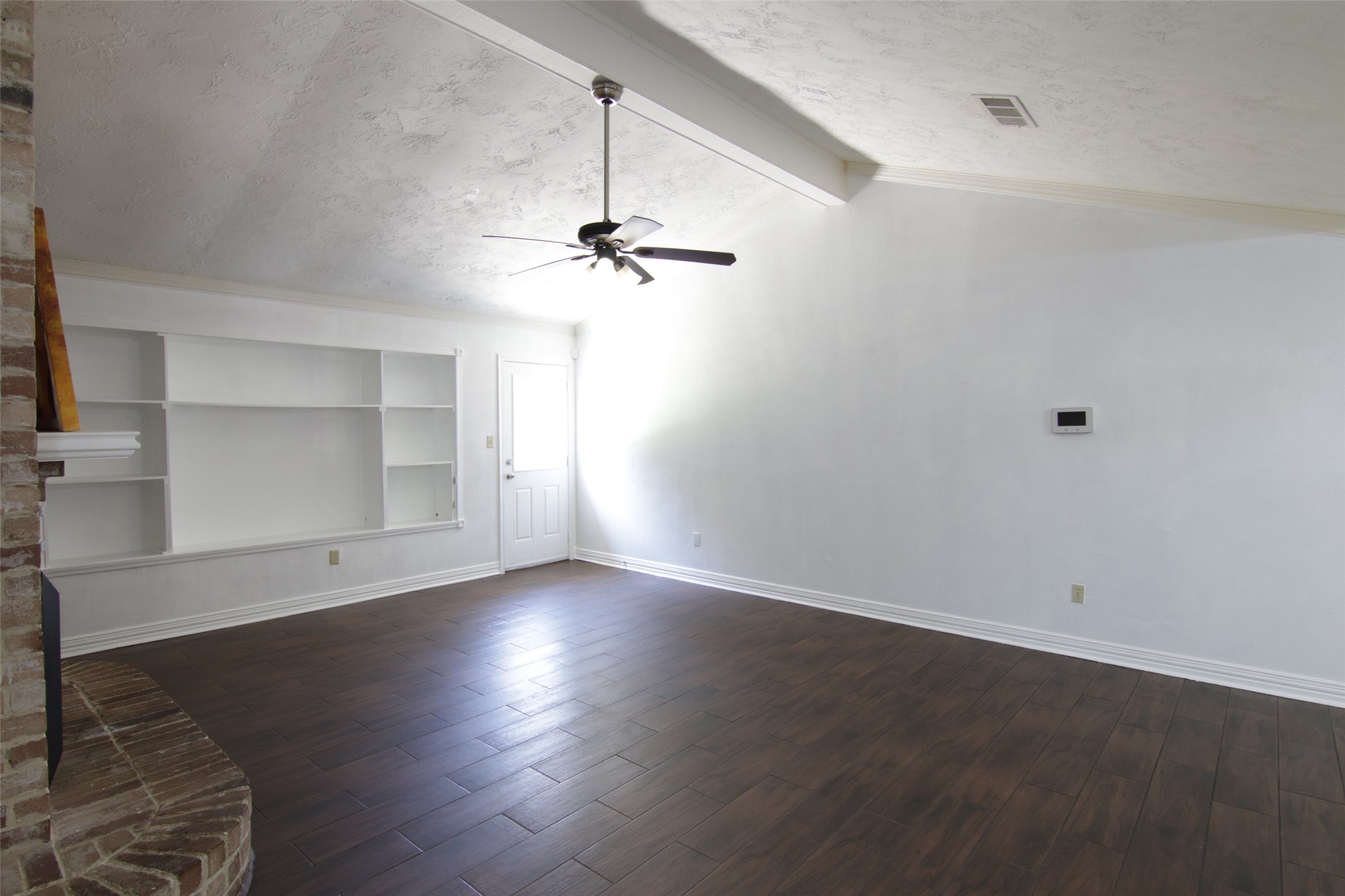 10402 Long River Drive Property Photo 5