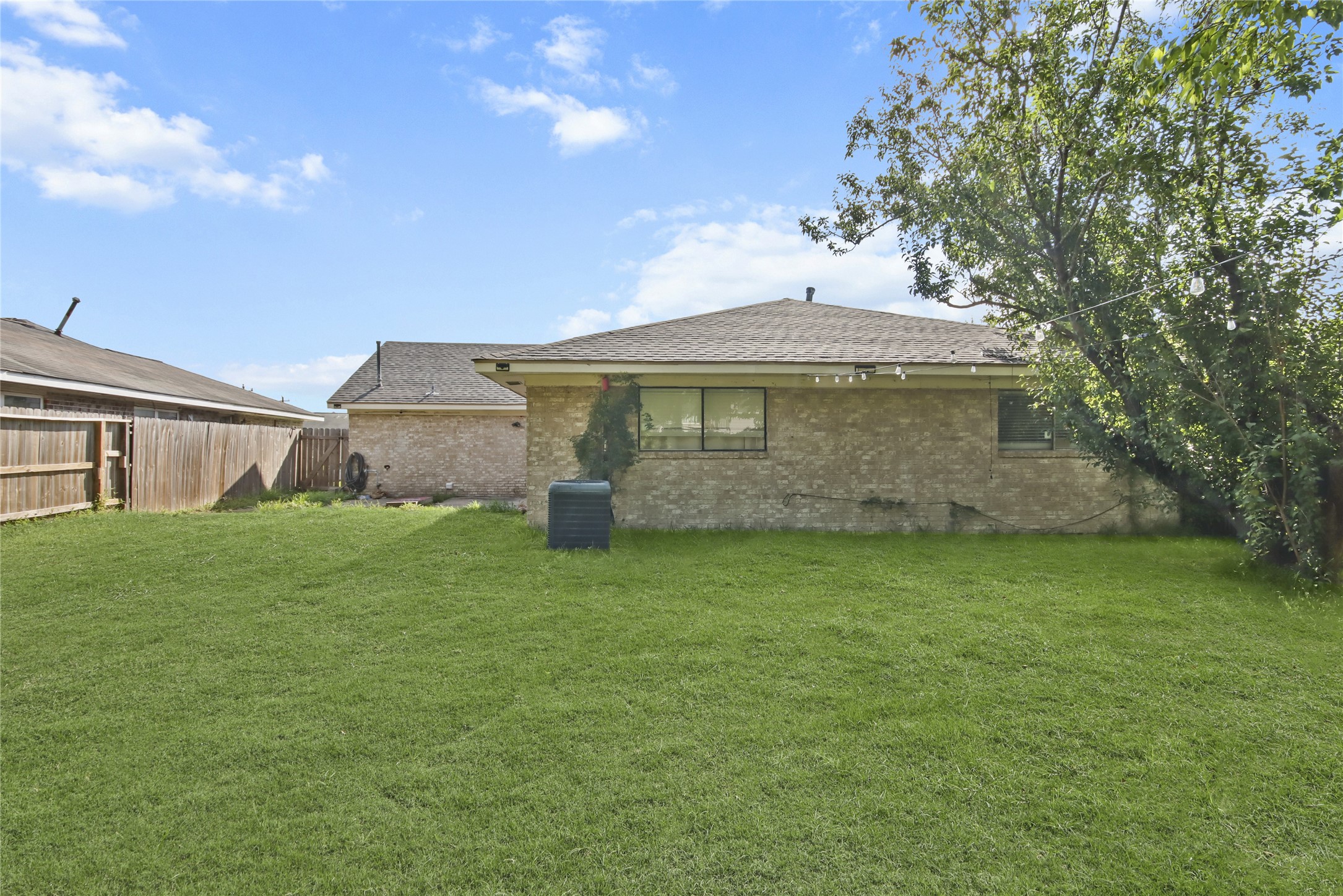 910 Centerwood Drive Property Photo 14