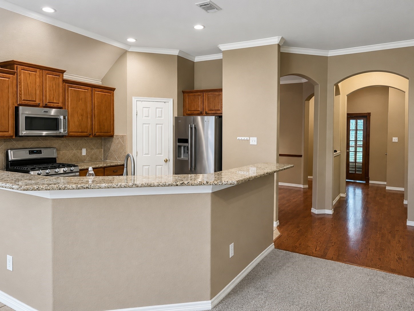 21427 Willow Glade Drive Property Photo 12