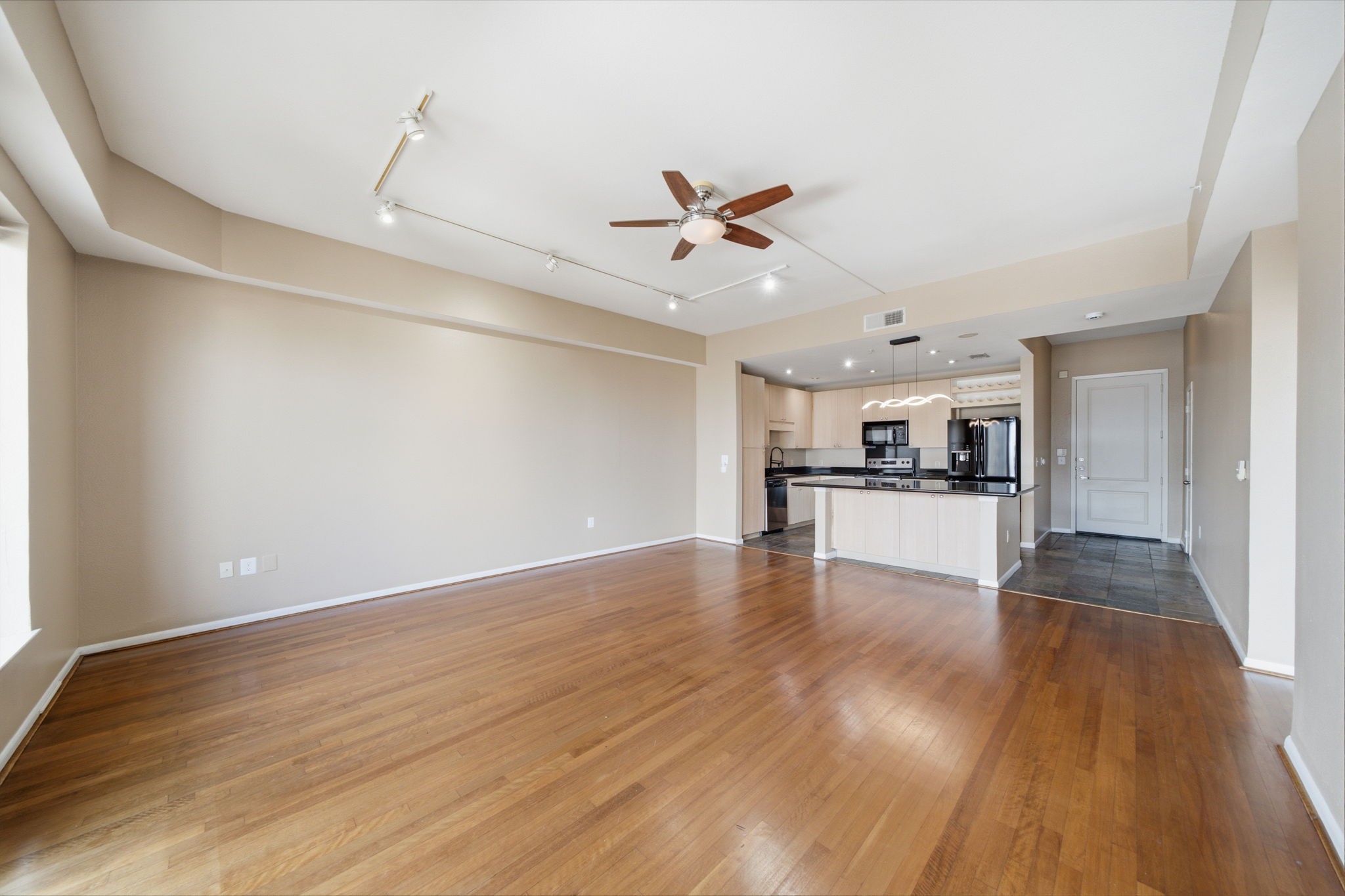 3505 Sage Road 1003 Property Photo 1