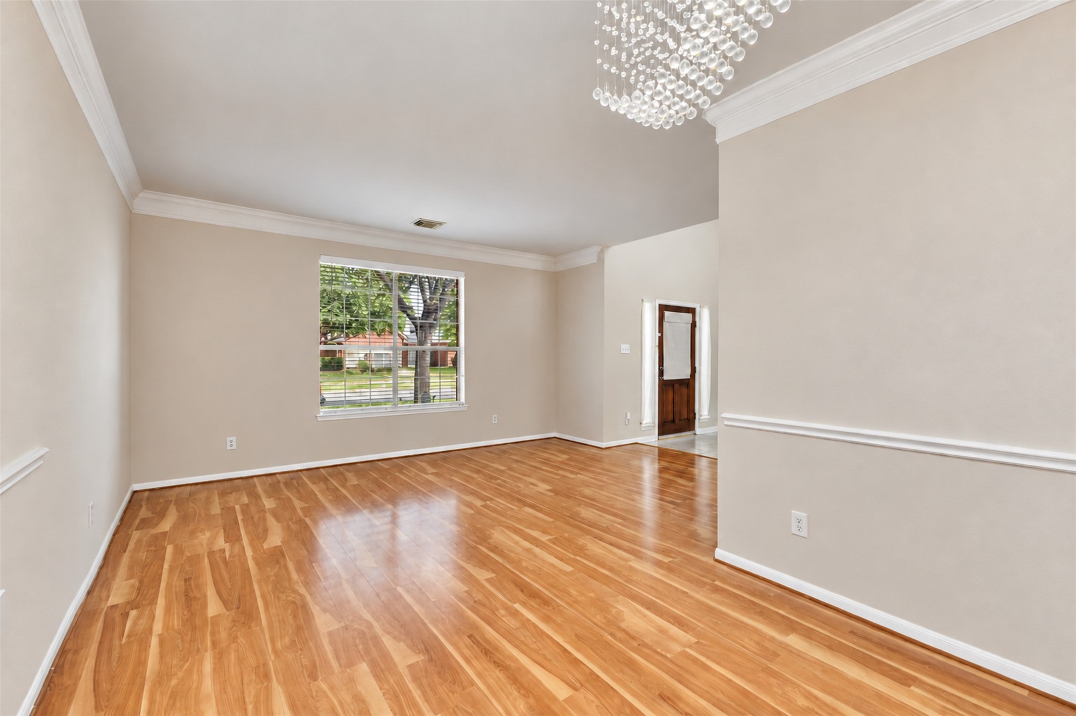 5406 Linden Grove Court Property Photo 14