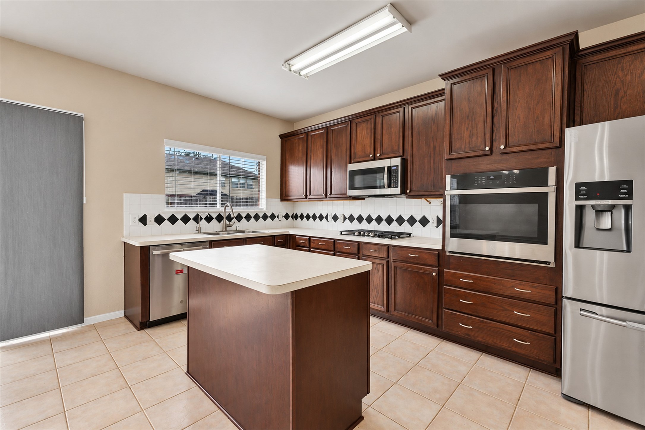 5406 Linden Grove Court Property Photo 23