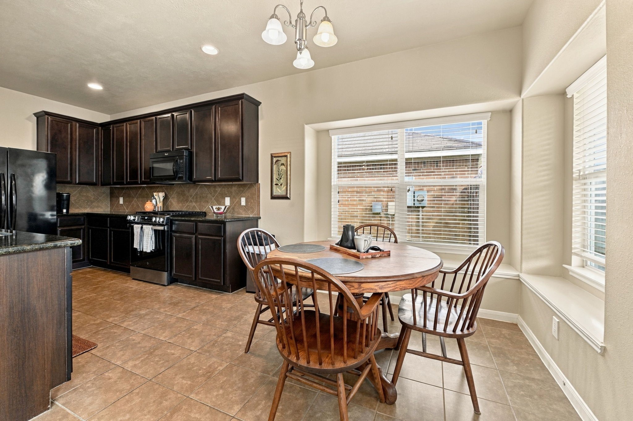 2402 Blue Reef Drive Property Photo 13