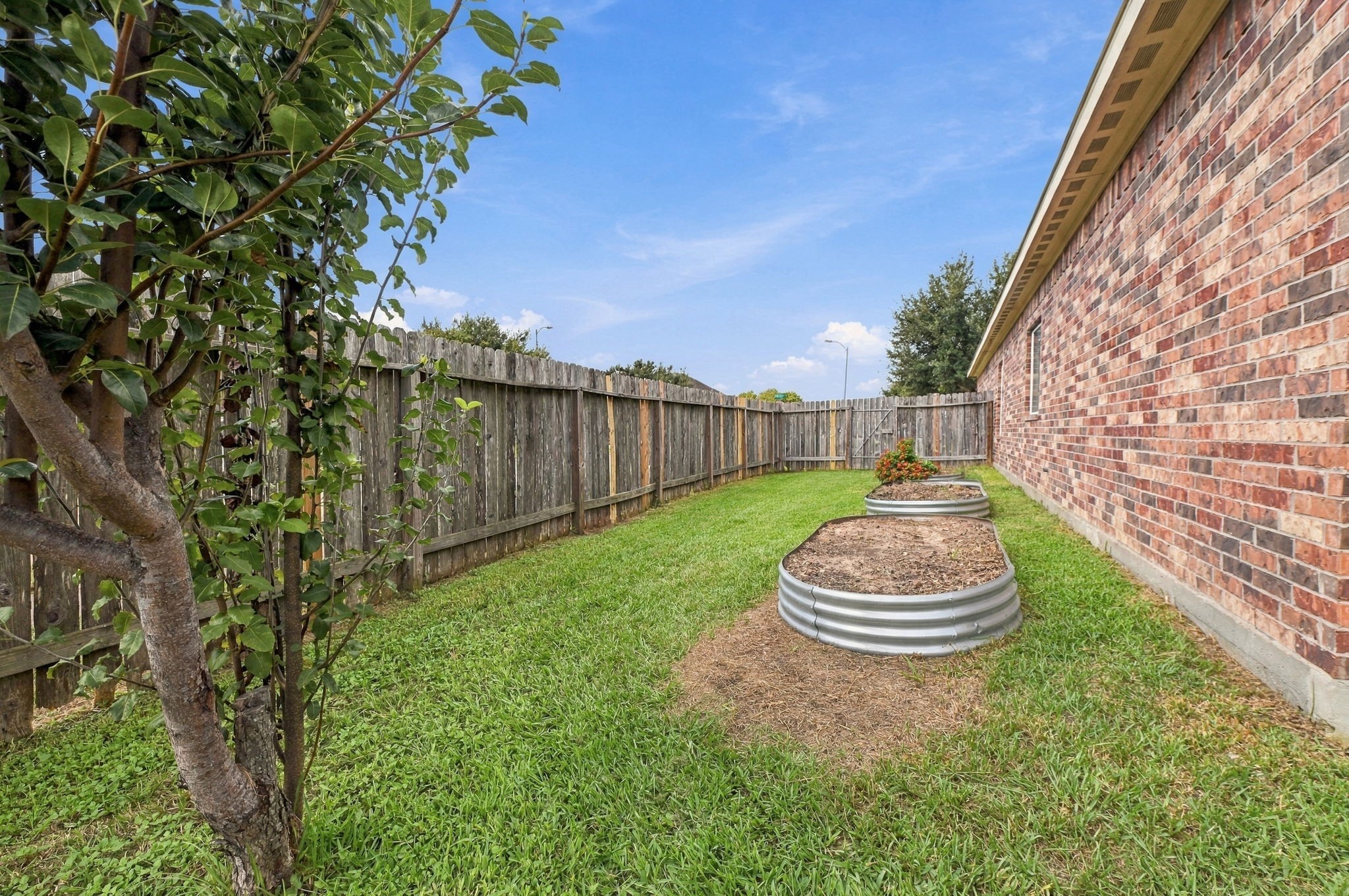 2402 Blue Reef Drive Property Photo 25