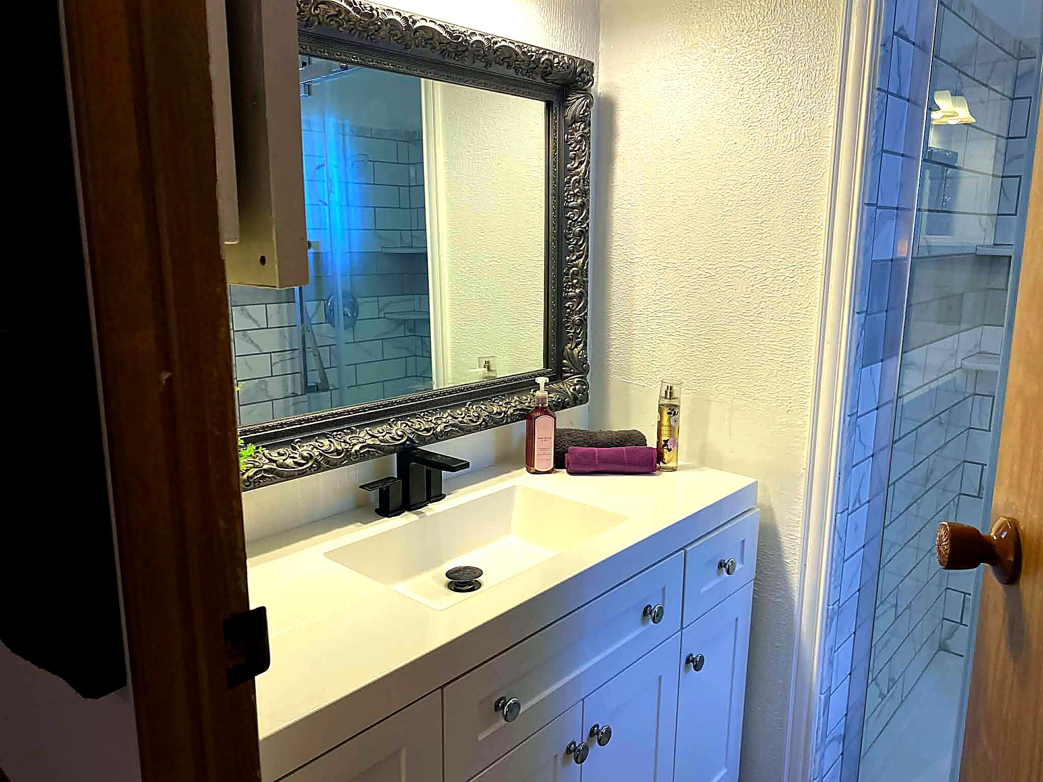 253 Windwood Drive Property Photo 9
