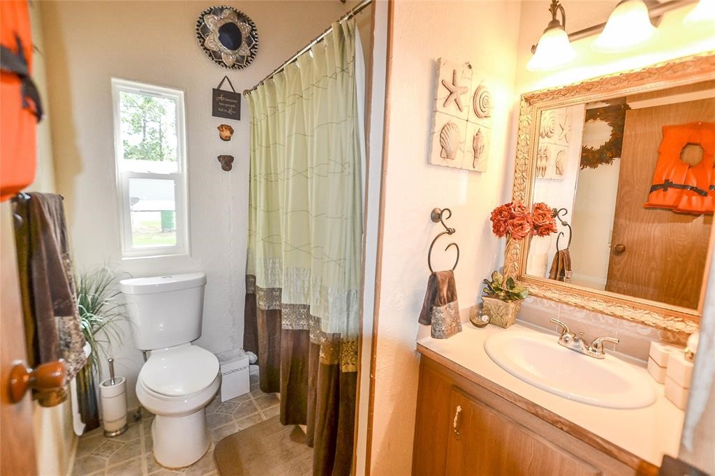 253 Windwood Drive Property Photo 12
