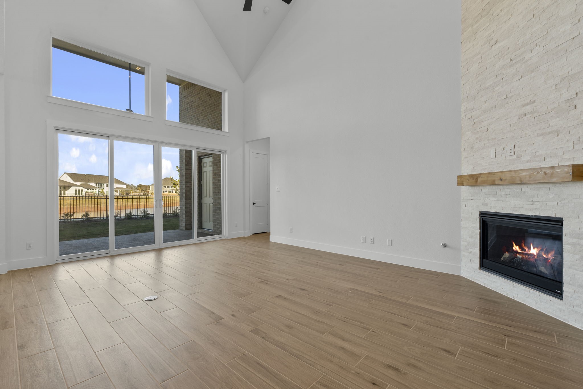 32429 Forktail Lake Drive Property Photo 6