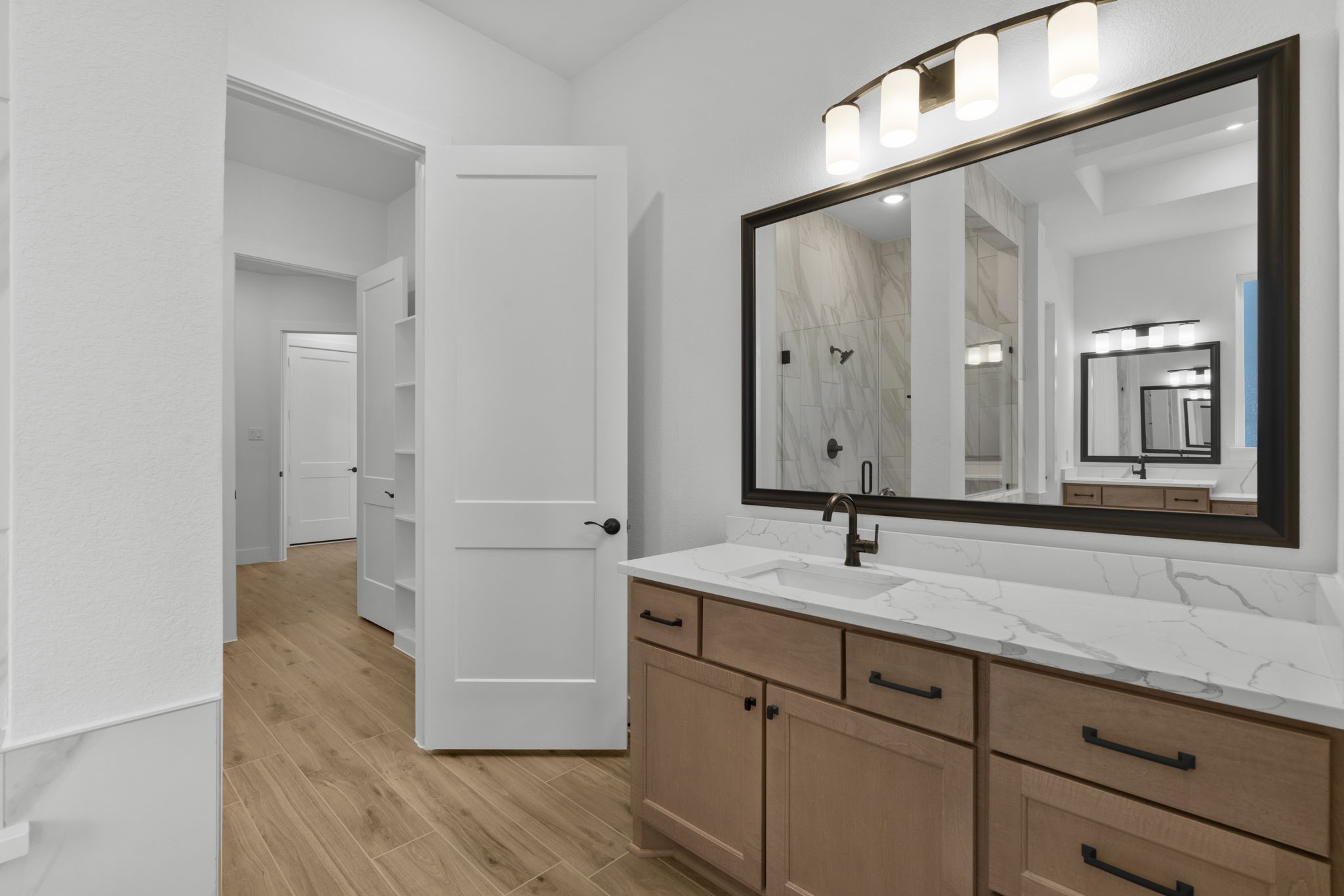 32429 Forktail Lake Drive Property Photo 16