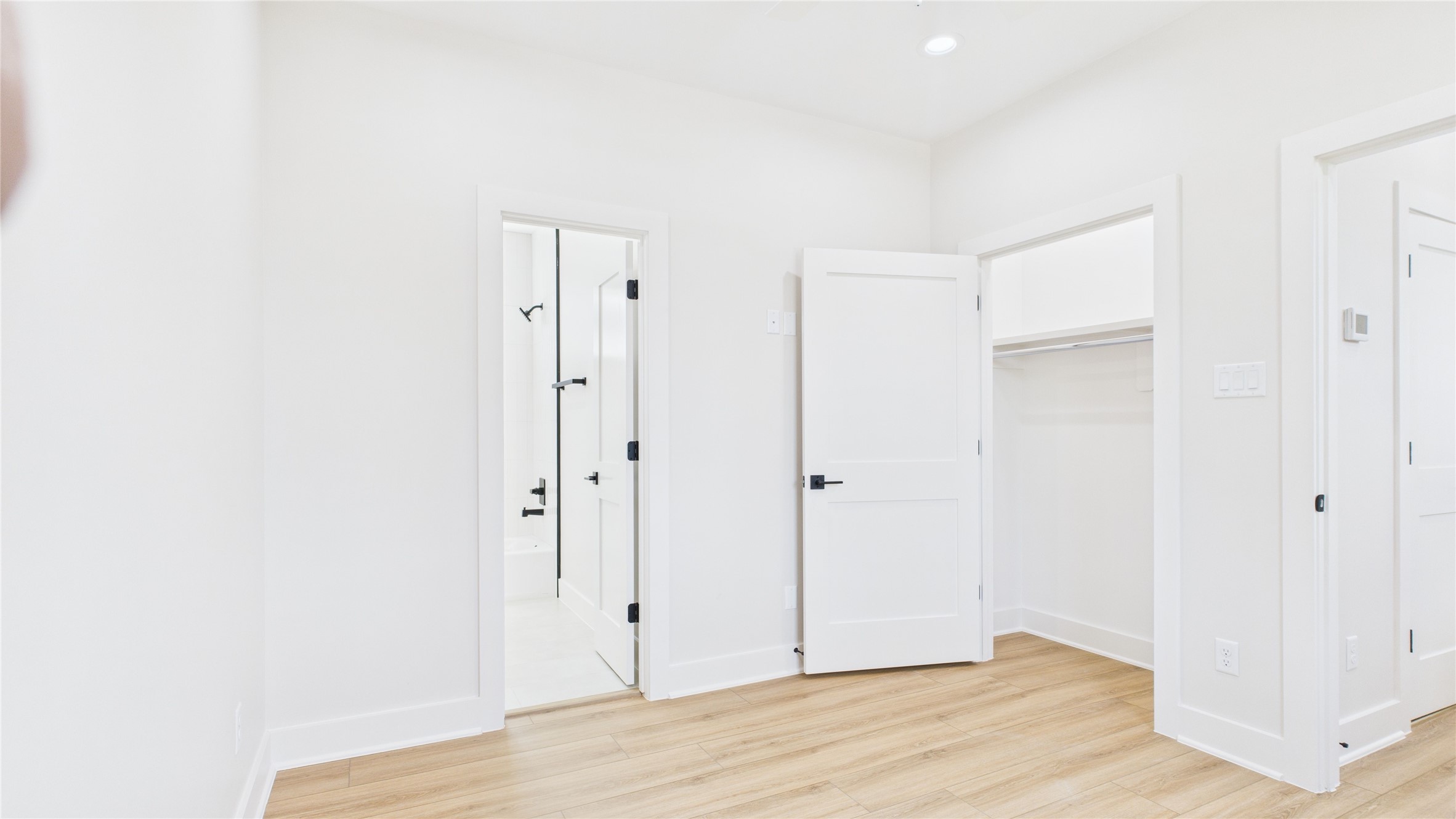 4506 Robertson Property Photo 15