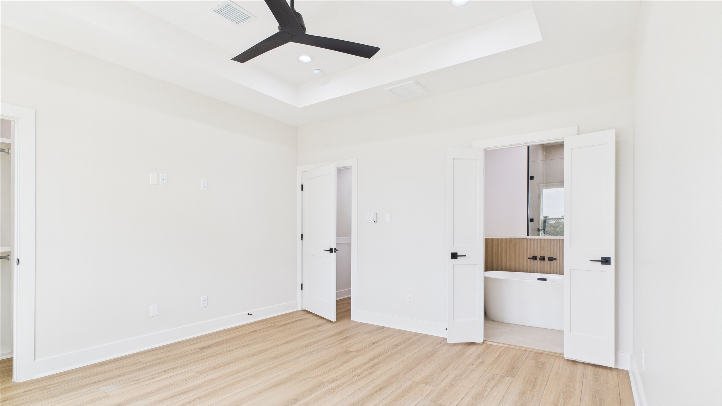 4506 Robertson Property Photo 21