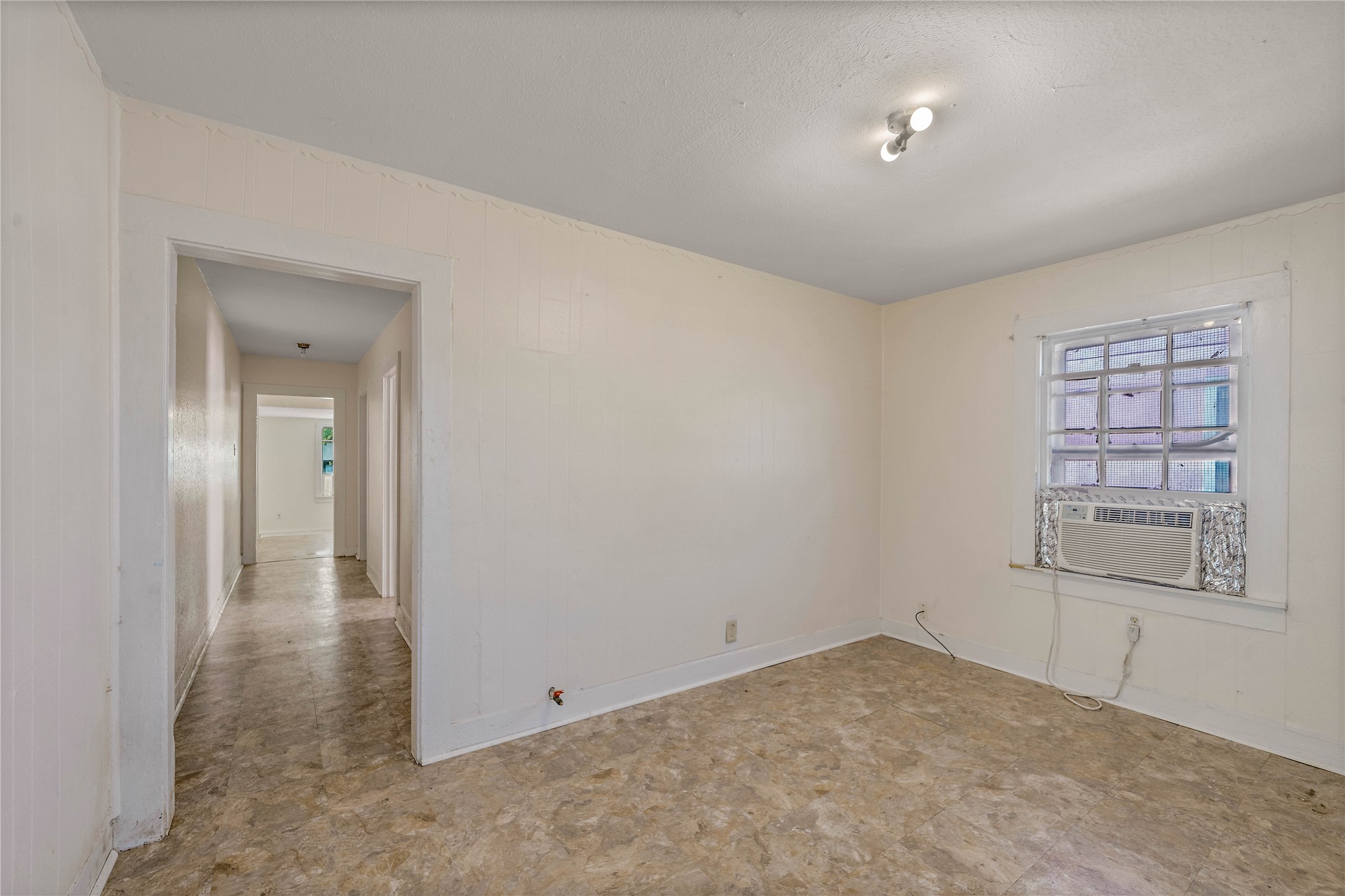 925 4th Avenue N Property Photo 4