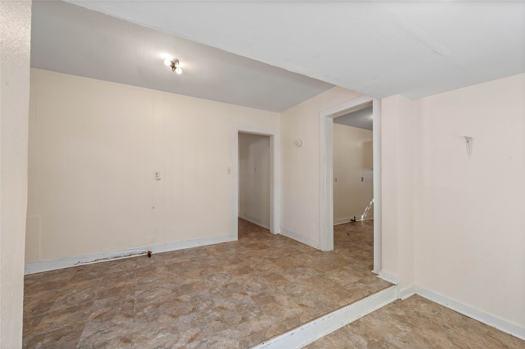 925 4th Avenue N Property Photo 8