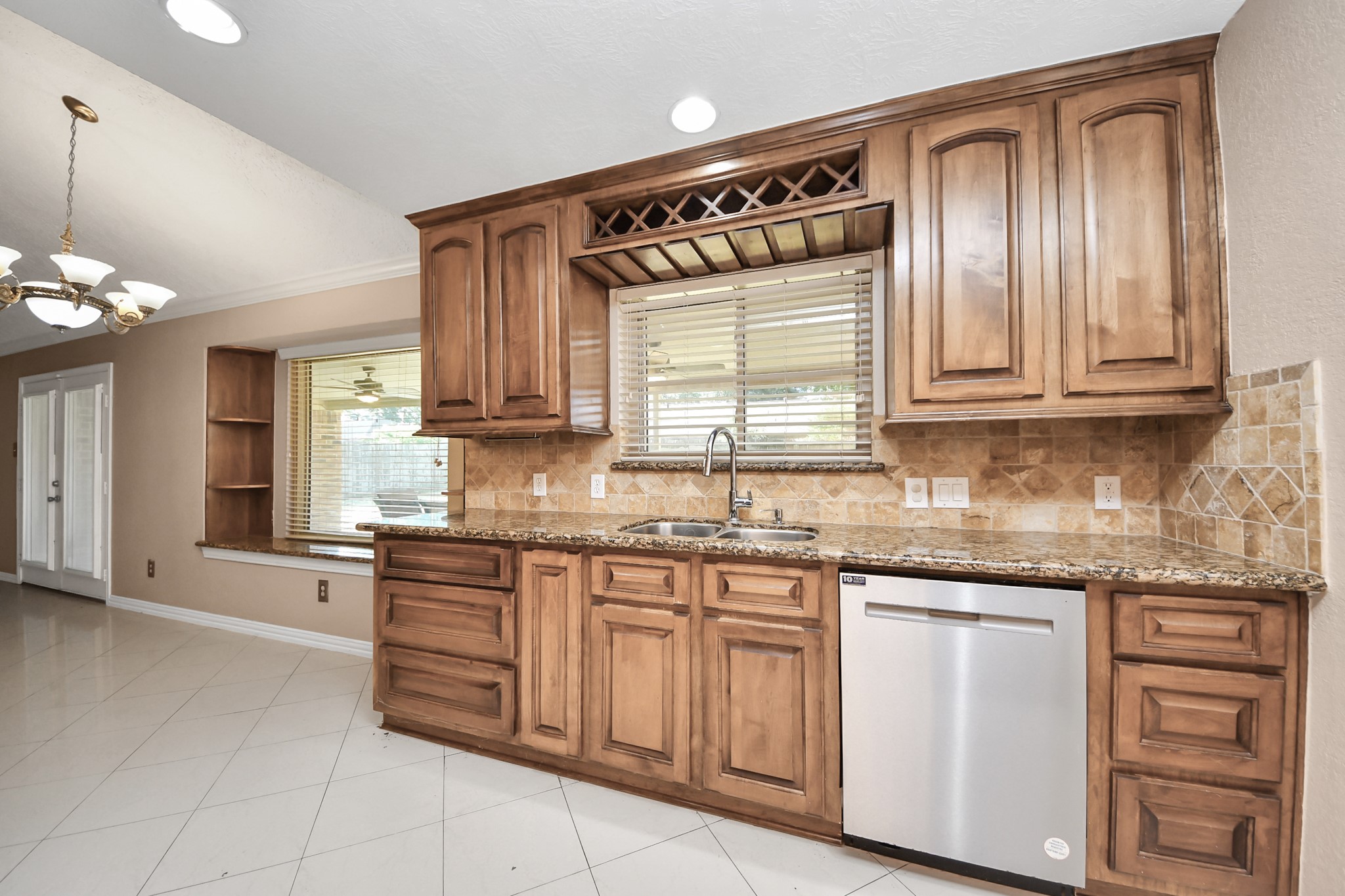 22811 Elkana Deane Lane Property Photo 9