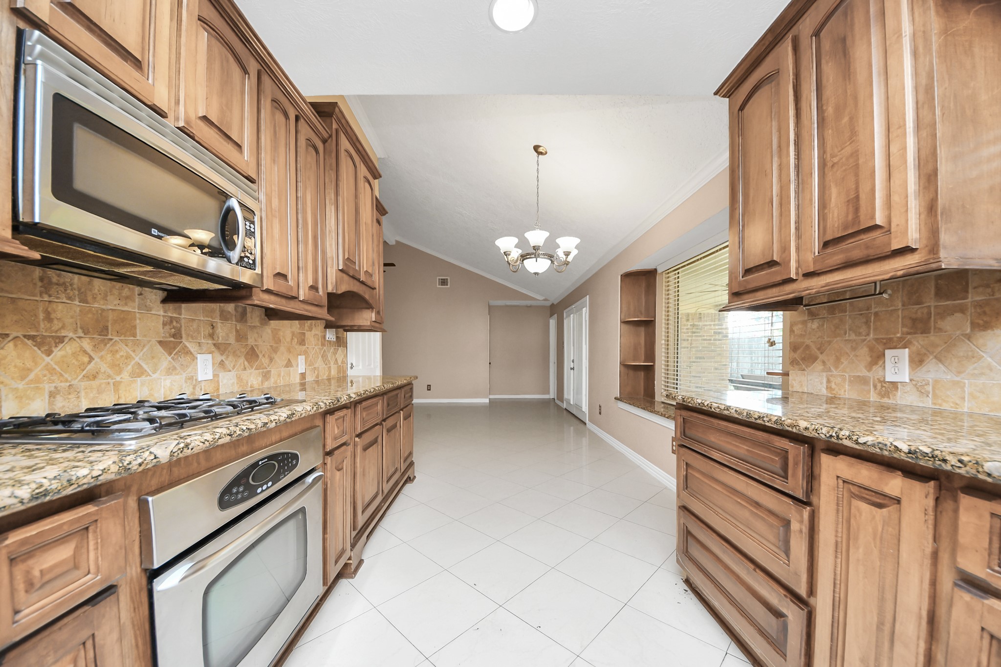 22811 Elkana Deane Lane Property Photo 10