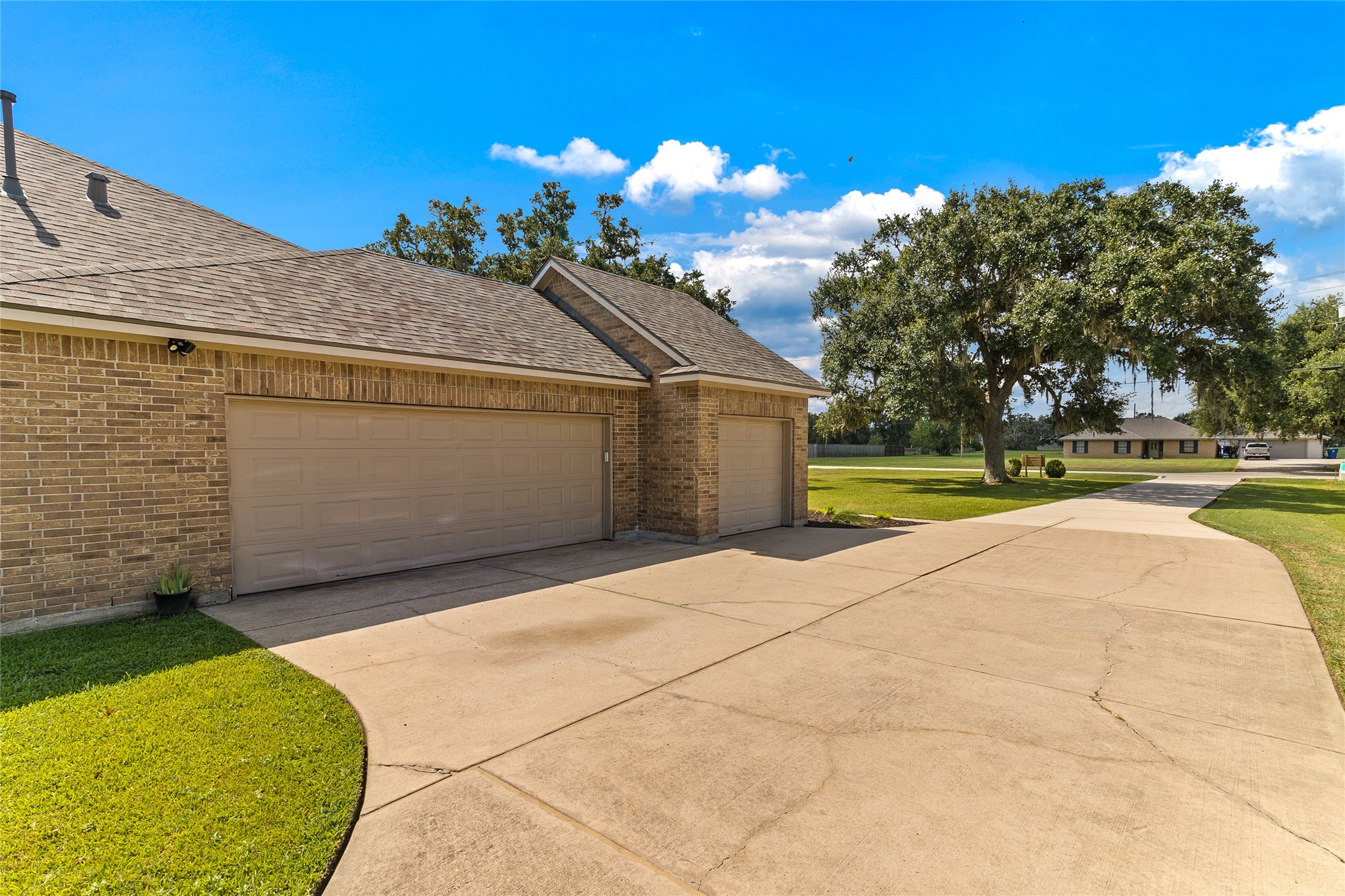 1132 Quarter Horse Trail Property Photo 2
