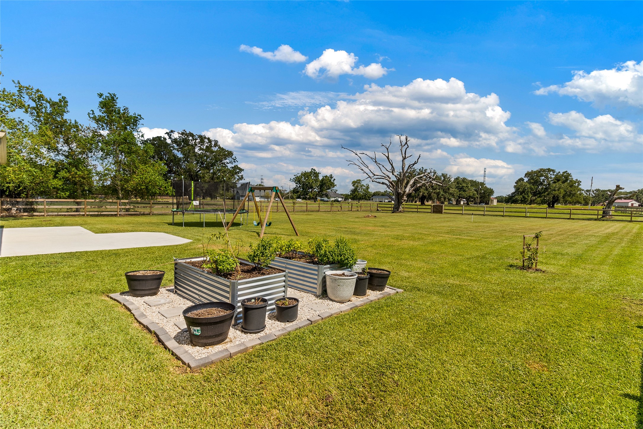 1132 Quarter Horse Trail Property Photo 34
