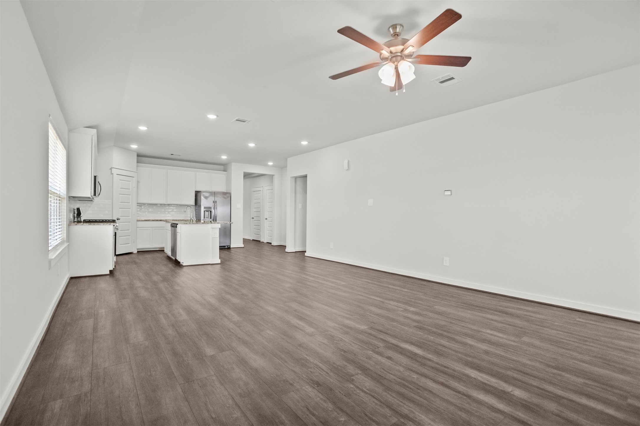 30290 Kingston Heath Drive Property Photo 8