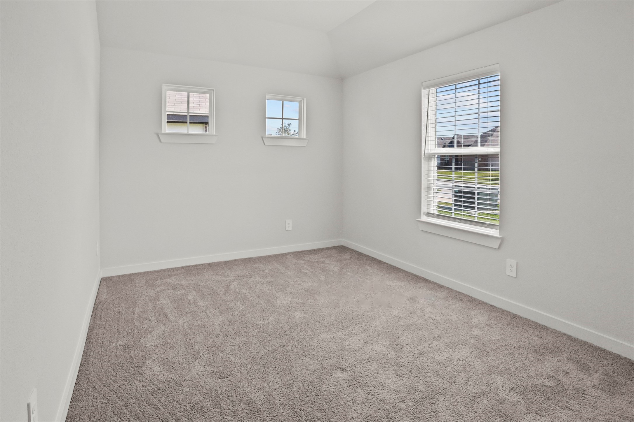 30290 Kingston Heath Drive Property Photo 10