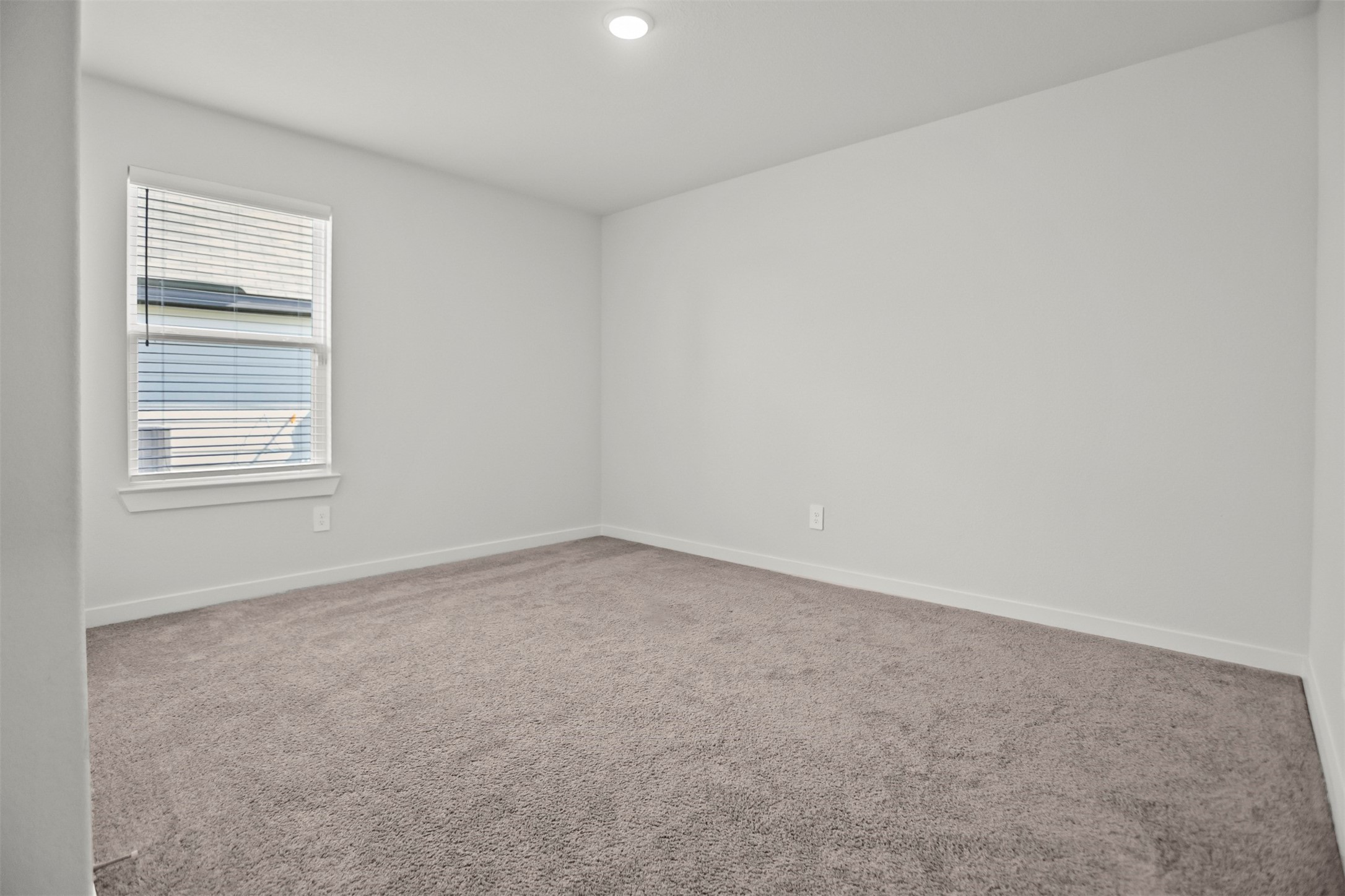 30290 Kingston Heath Drive Property Photo 12