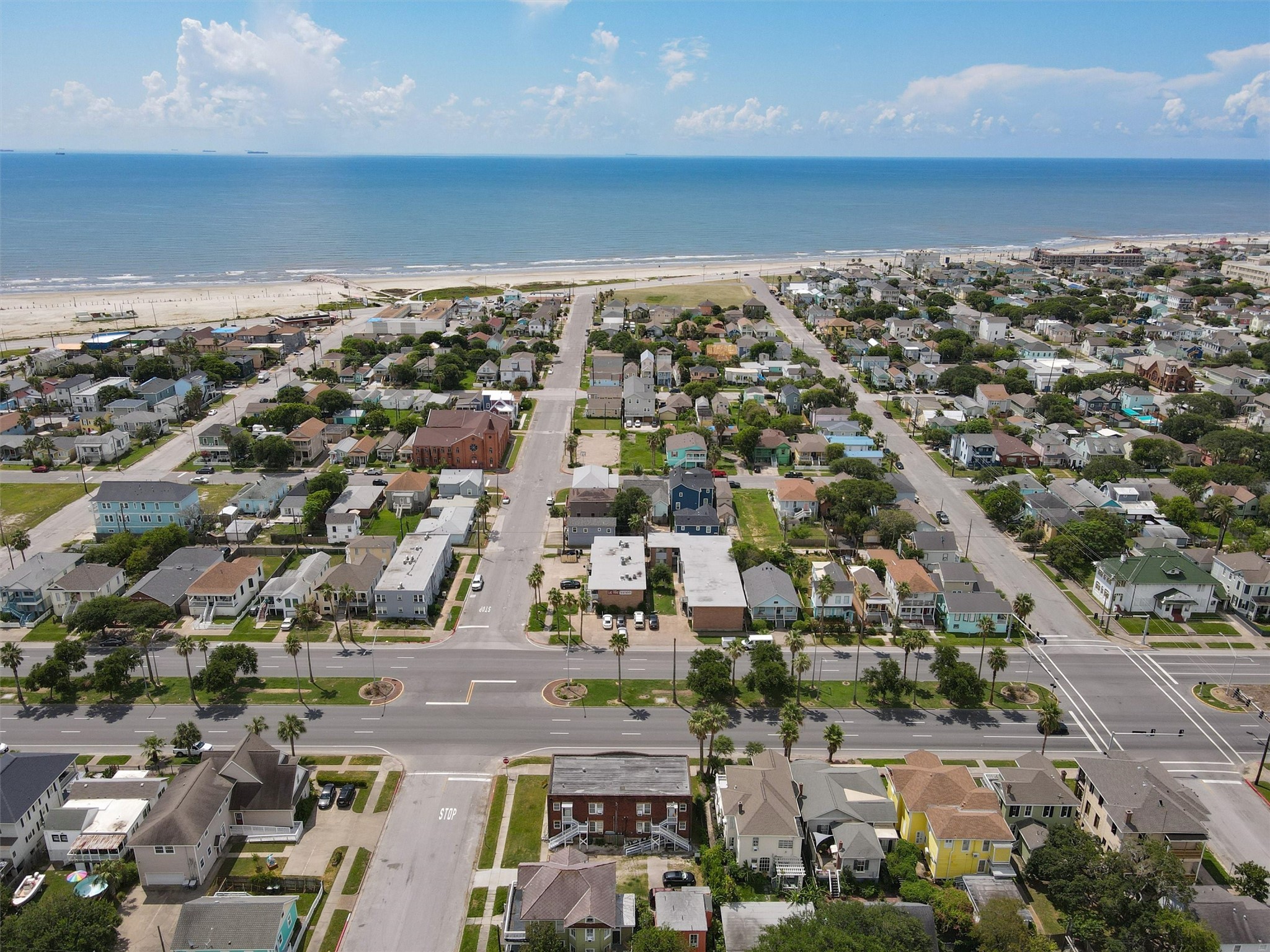 1108 Broadway Street Property Photo 4