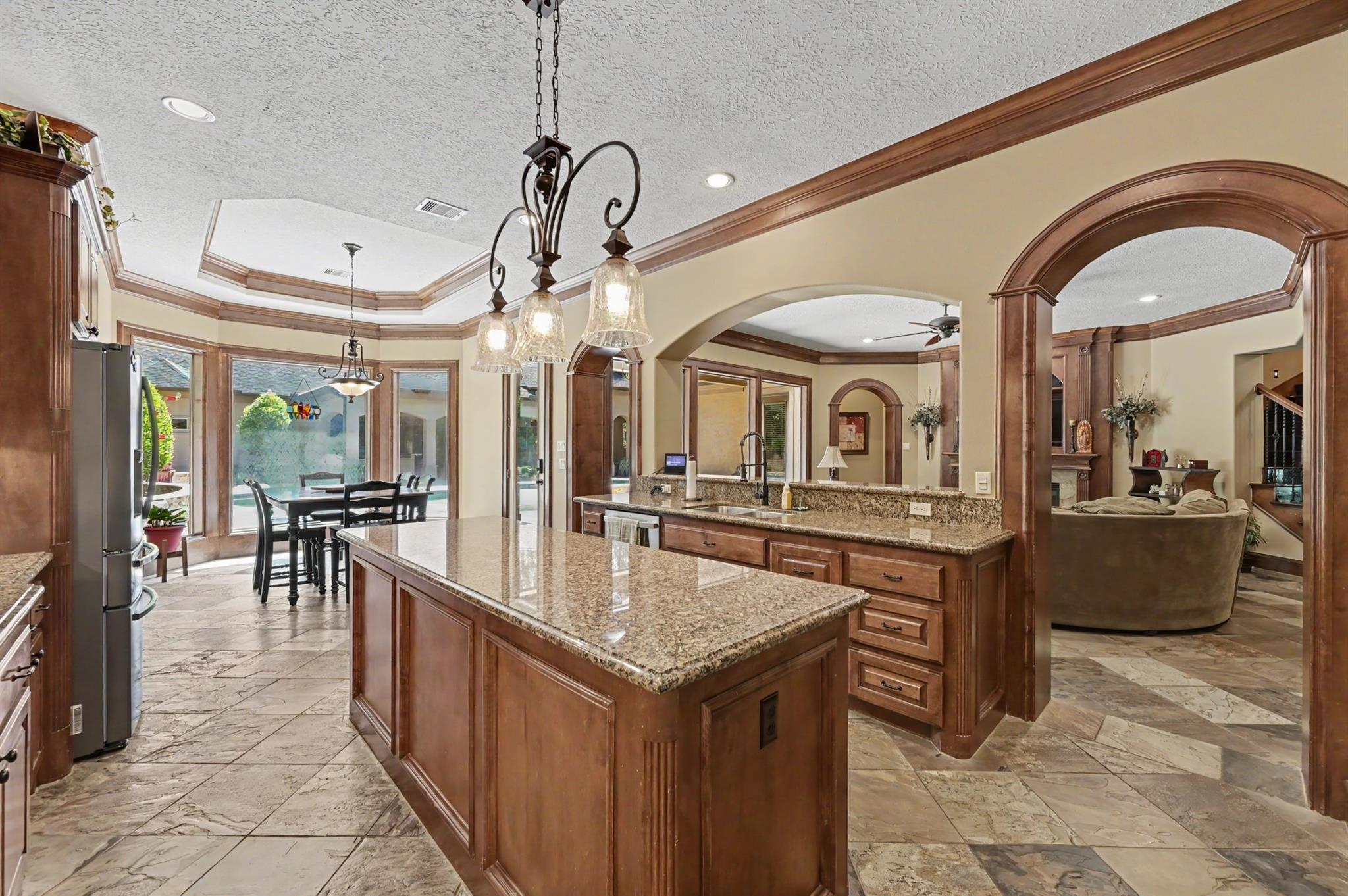 27706 Braydon Court, Spring Tx 77386 Property Photo 7