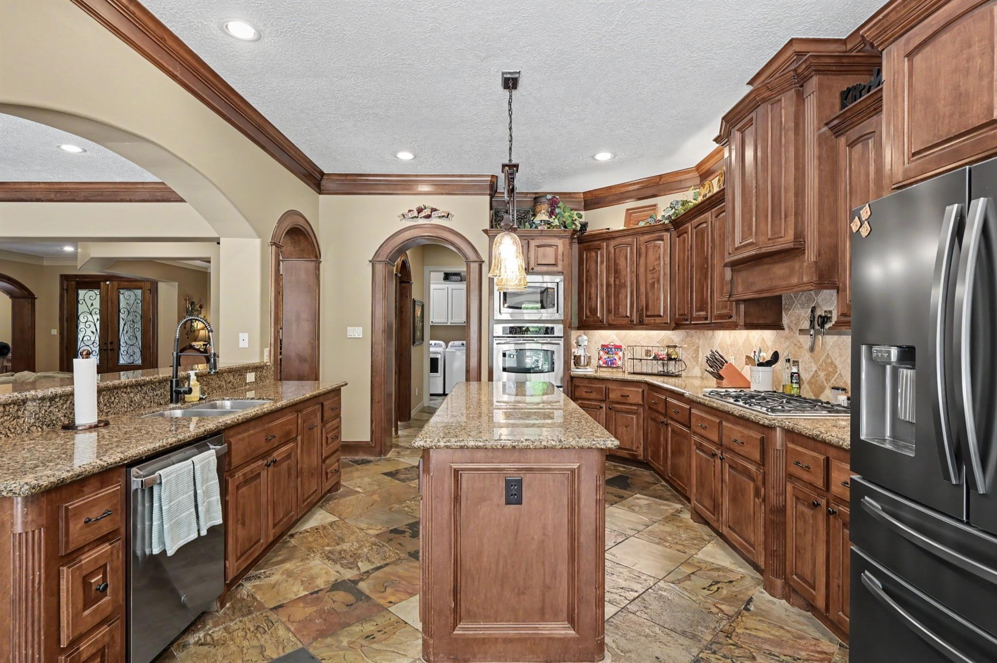 27706 Braydon Court, Spring Tx 77386 Property Photo 10