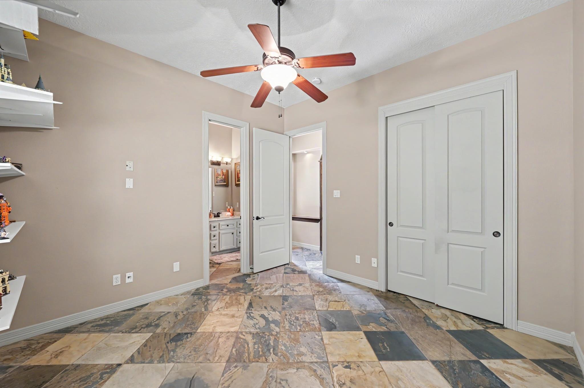 27706 Braydon Court, Spring Tx 77386 Property Photo 23