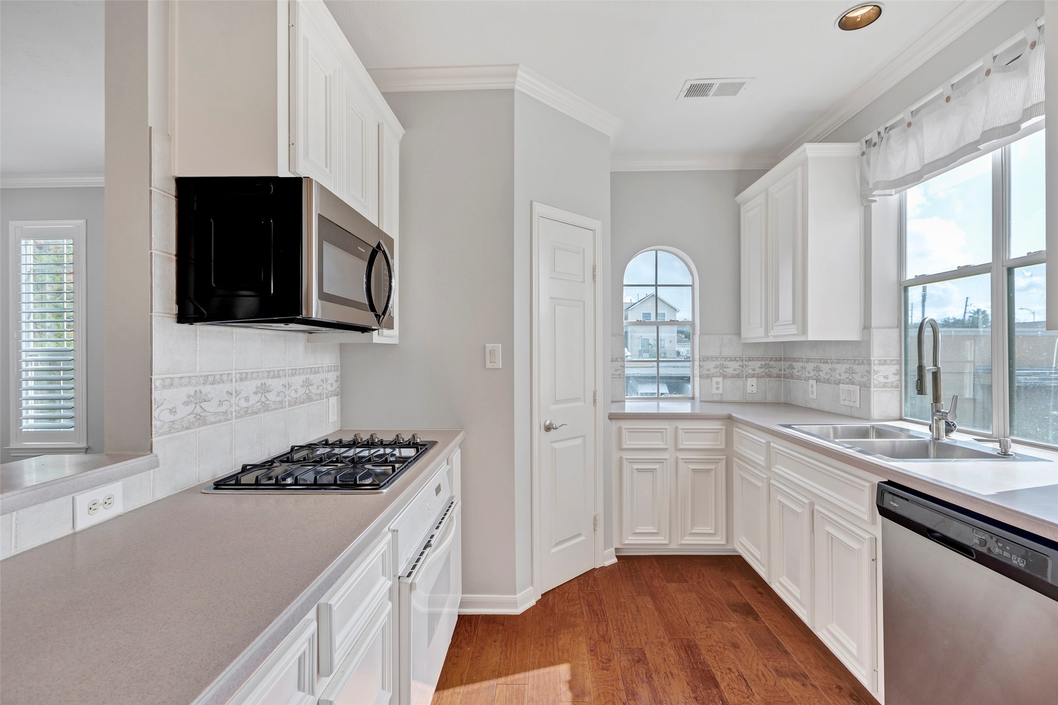 1508 Crocker Street Property Photo 7