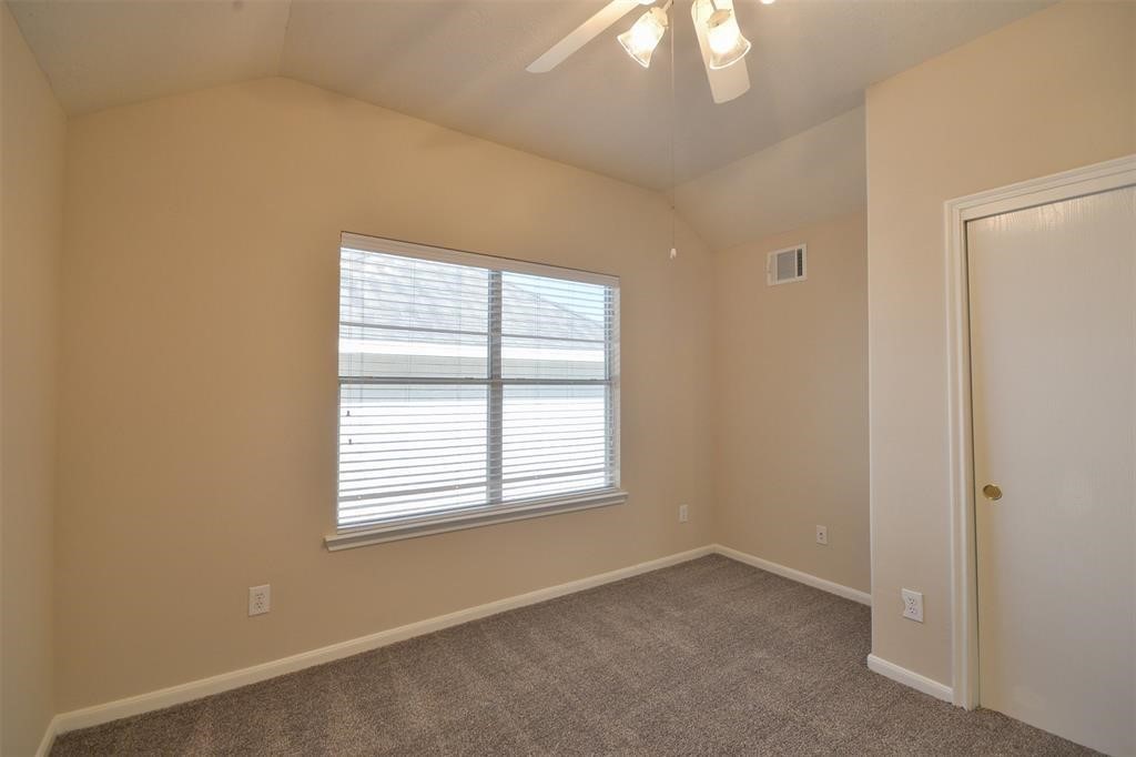 17210 Mitchell Pass Lane Property Photo 12
