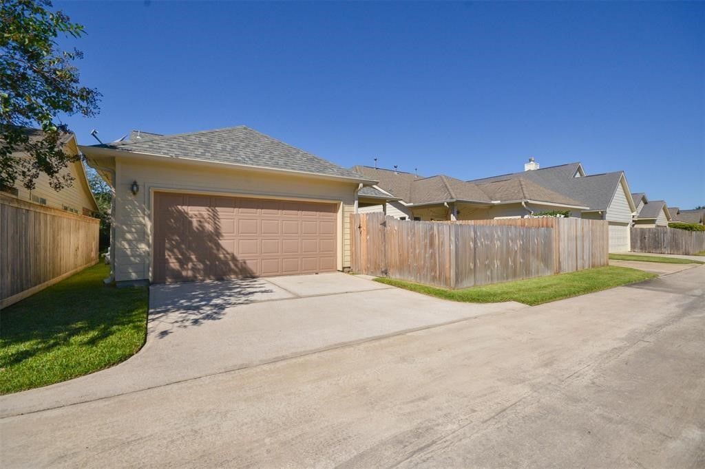 17210 Mitchell Pass Lane Property Photo 24