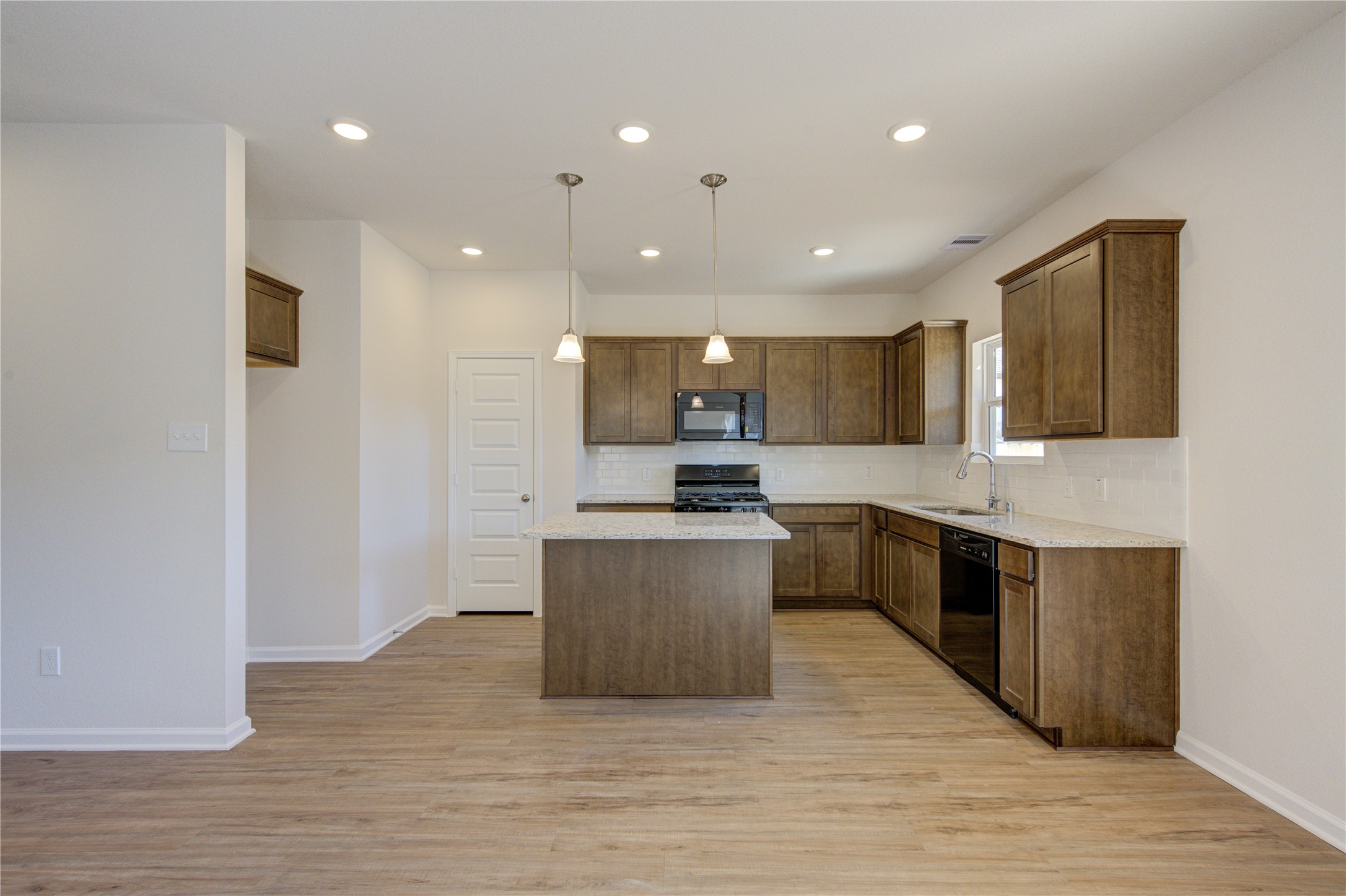 3327 Brushy Marsh Dr Property Photo 12