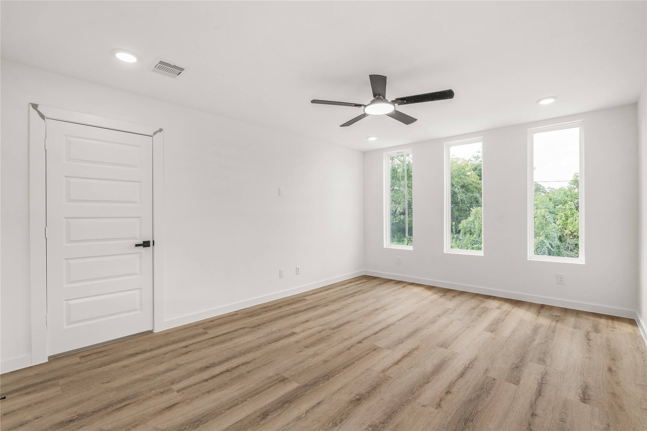 8316 Prairie View Drive Property Photo 10