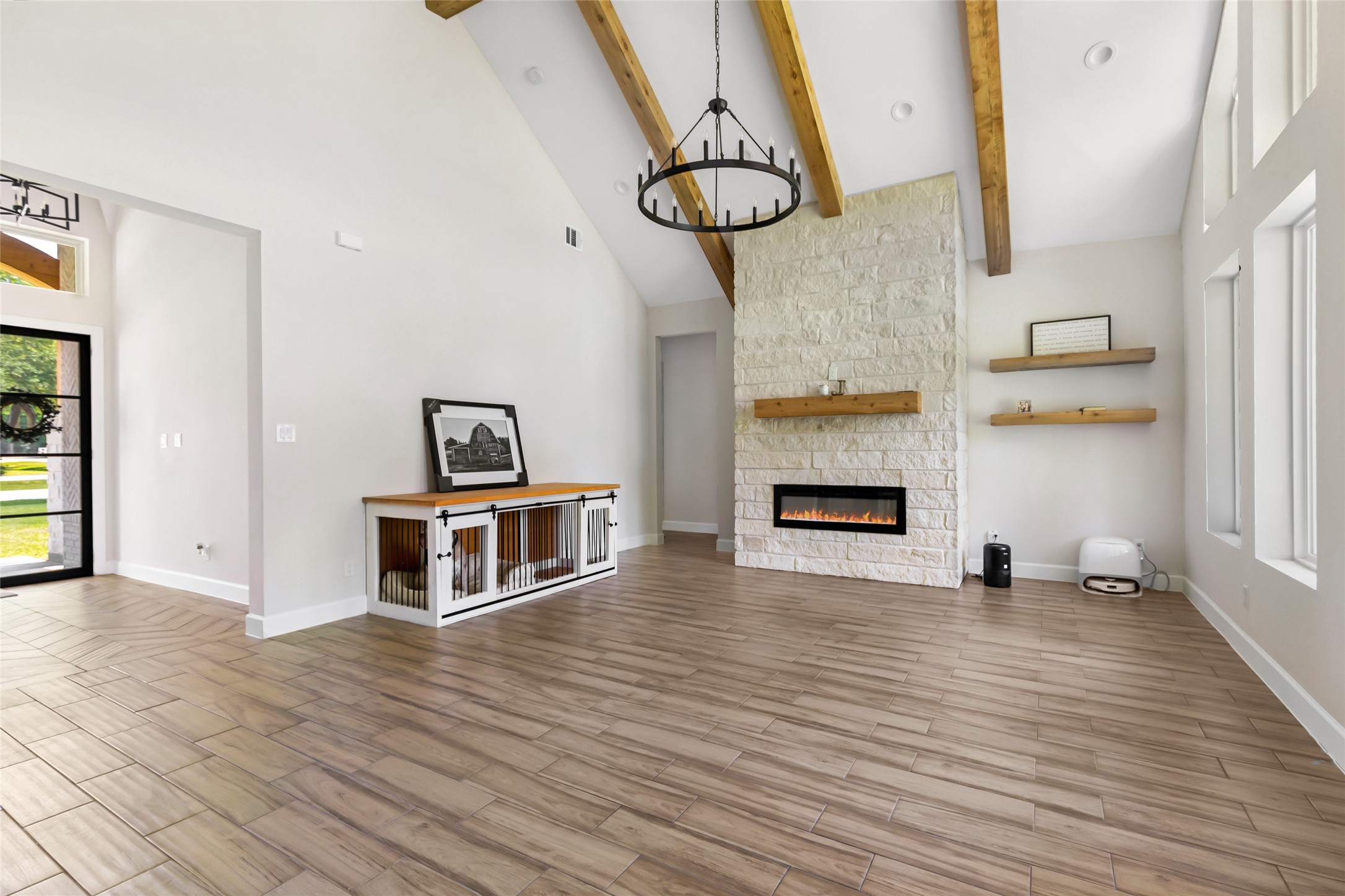 2423 Roman Forest Boulevard Property Photo 10