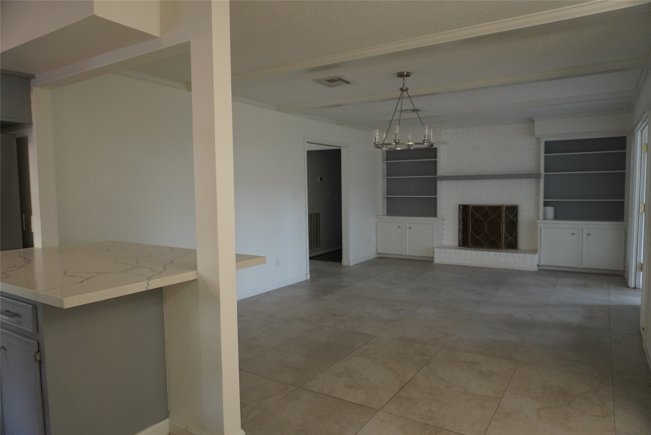 10703 Wickersham Lane Property Photo 4