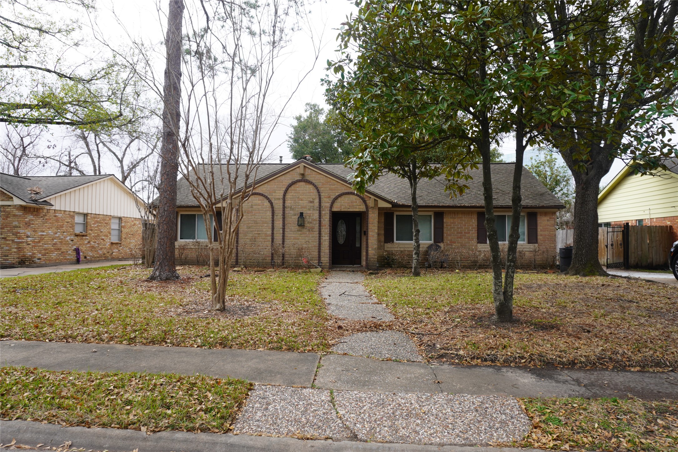 10703 Wickersham Lane Property Photo 7