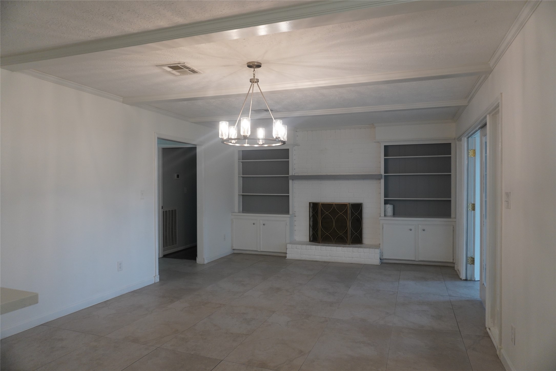 10703 Wickersham Lane Property Photo 13