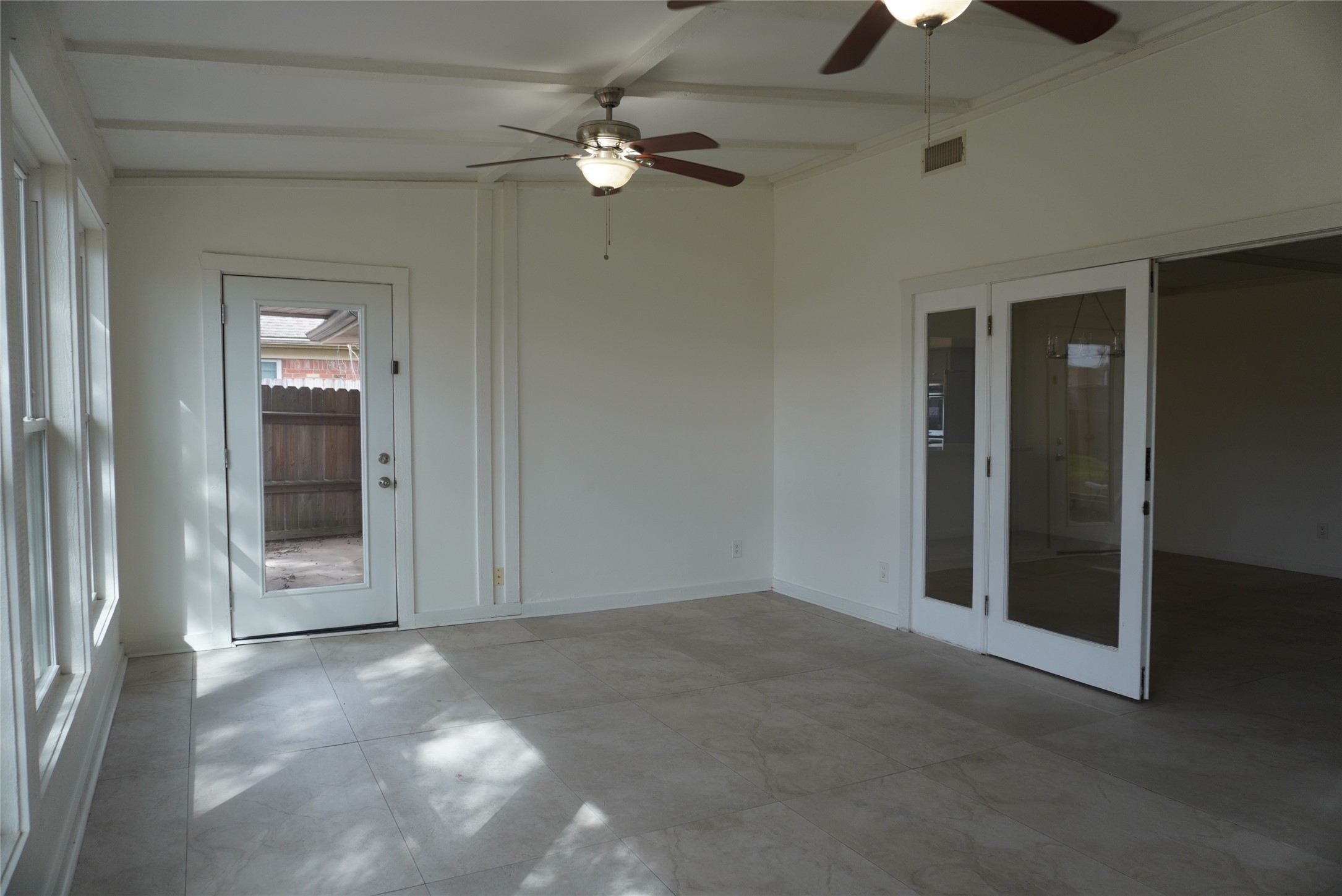 10703 Wickersham Lane Property Photo 15