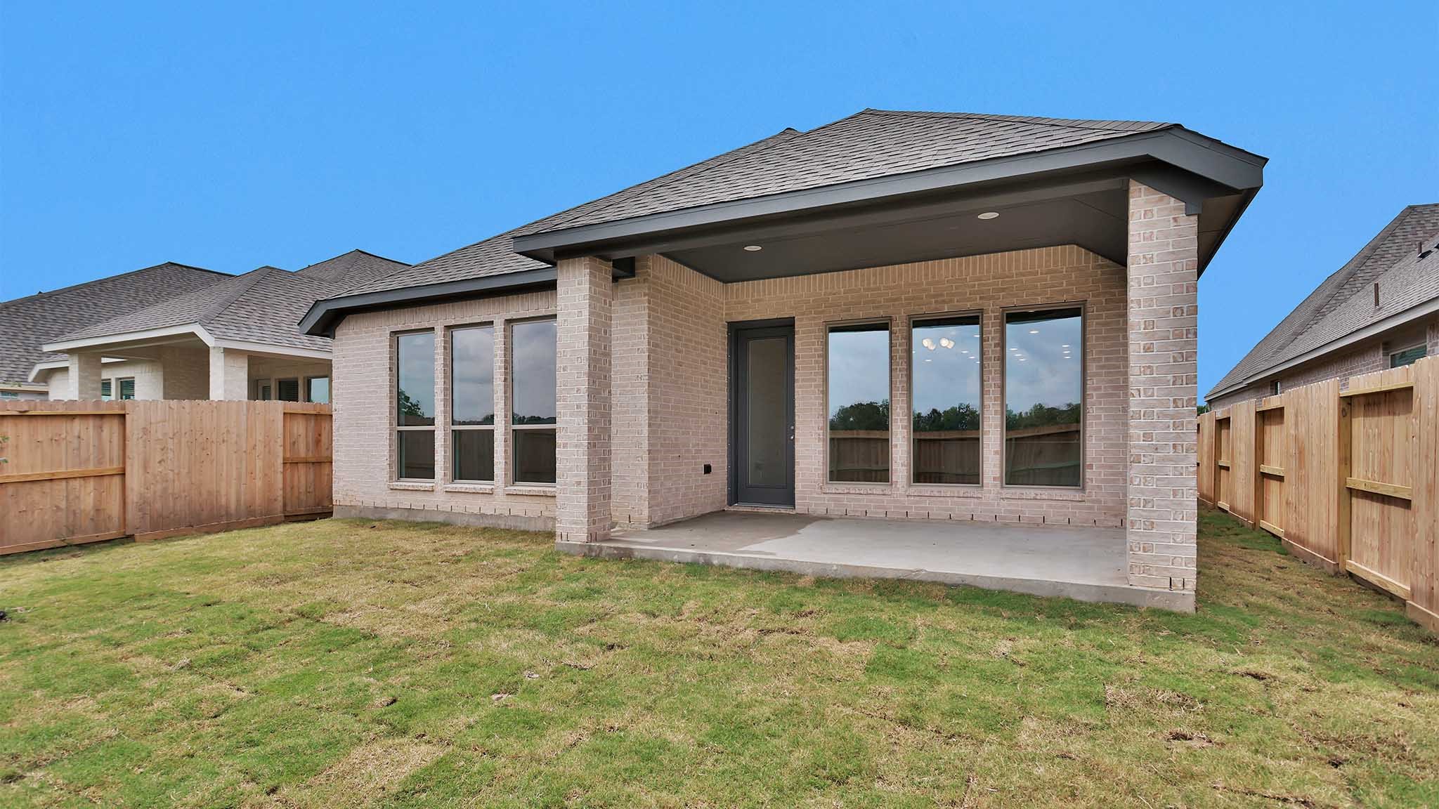 19223 Satsuma Ridge Drive Property Photo 9