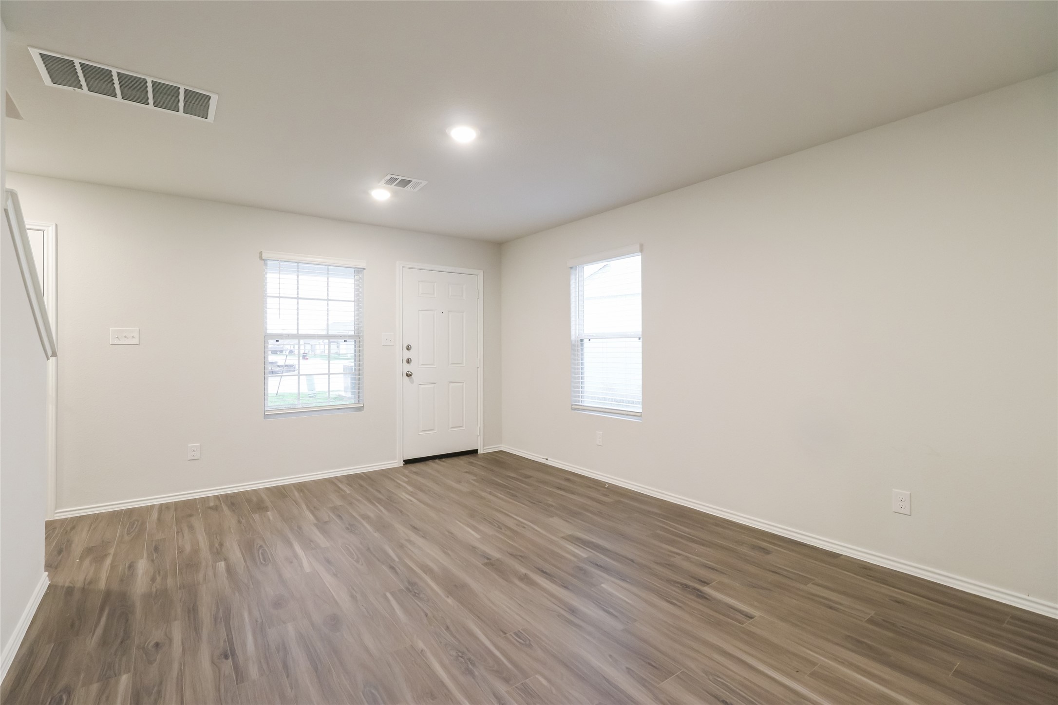 2417 Flathead Drive Property Photo 7