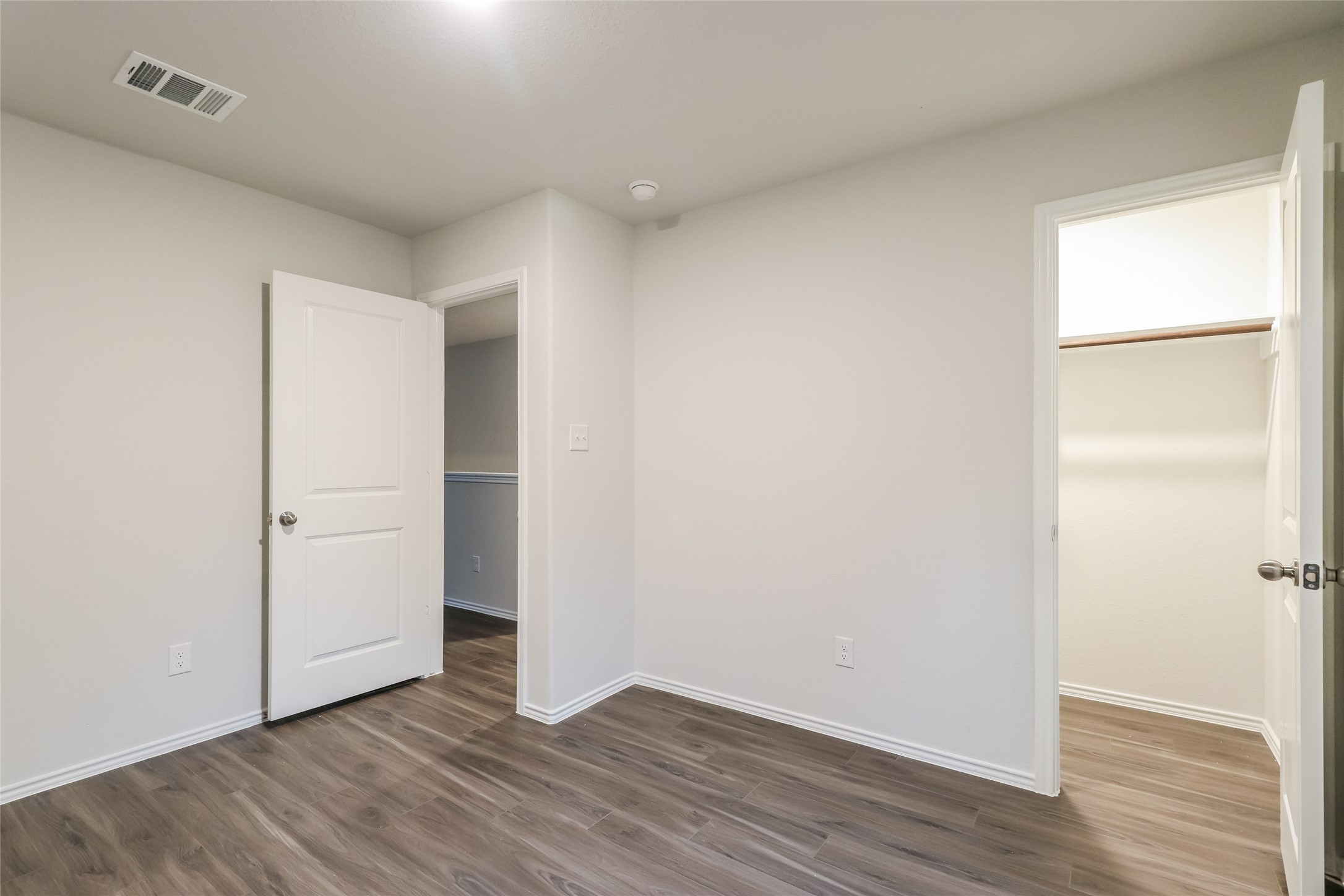 2417 Flathead Drive Property Photo 8