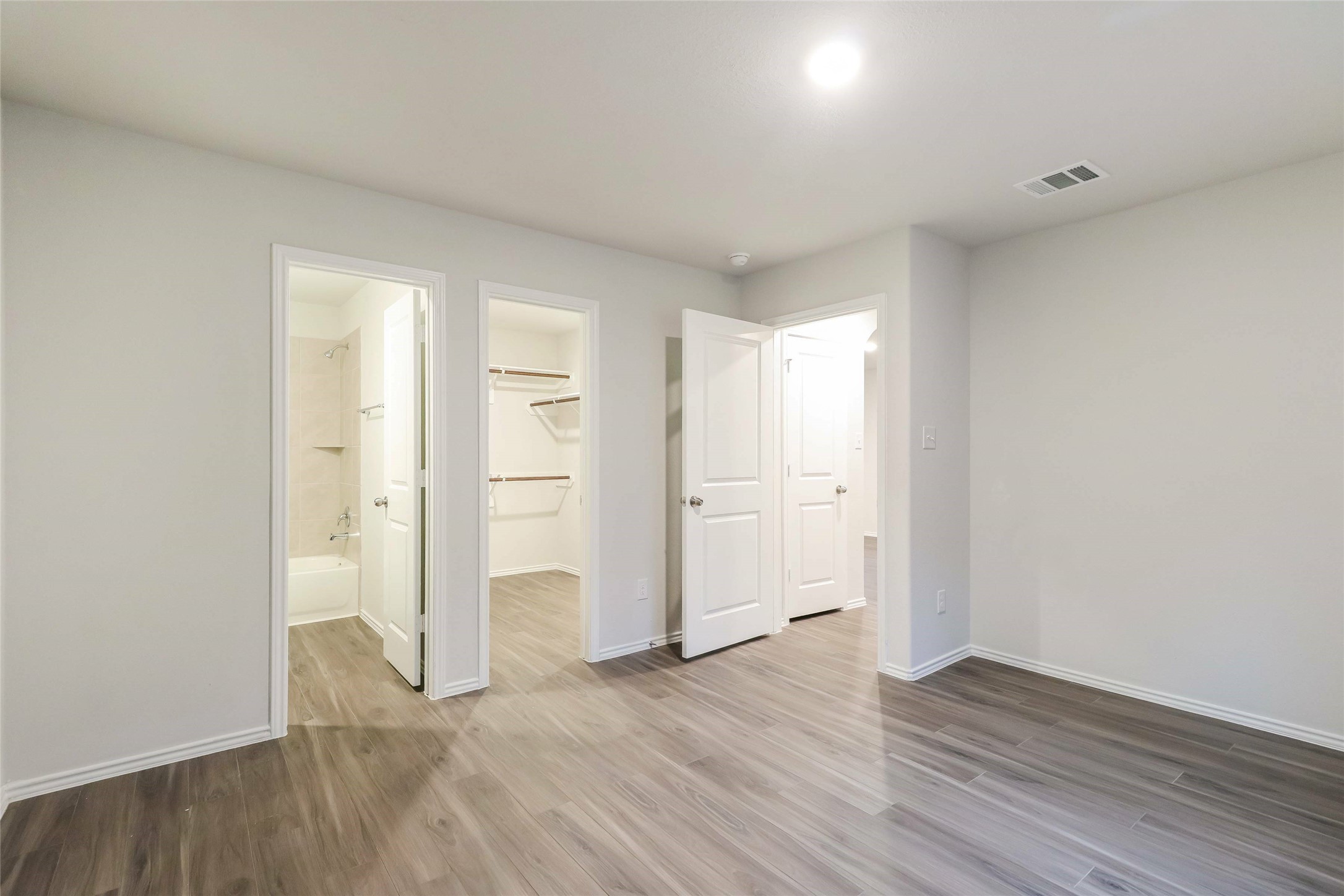 2417 Flathead Drive Property Photo 10