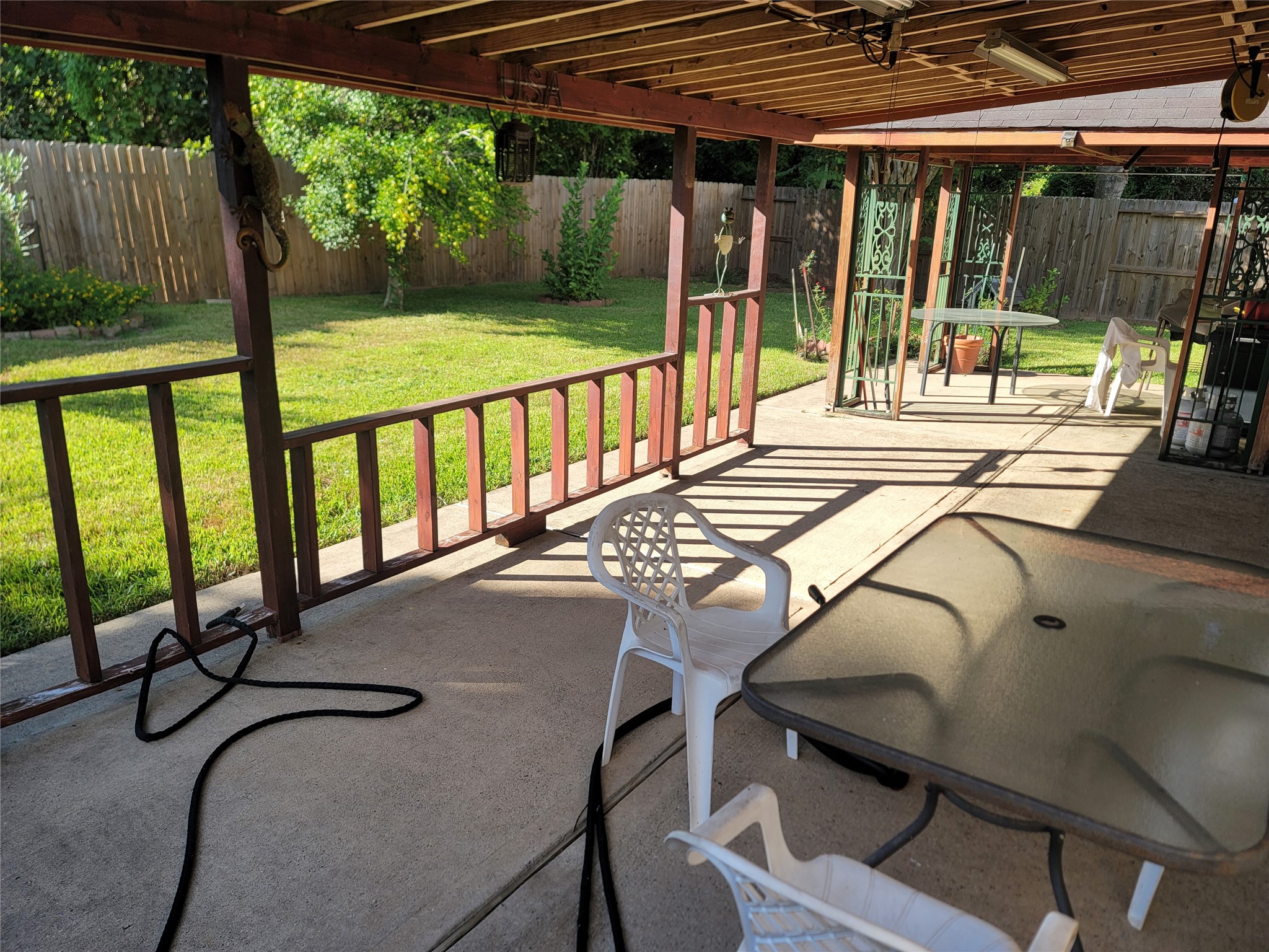 10106 Antelope Alley Property Photo 2
