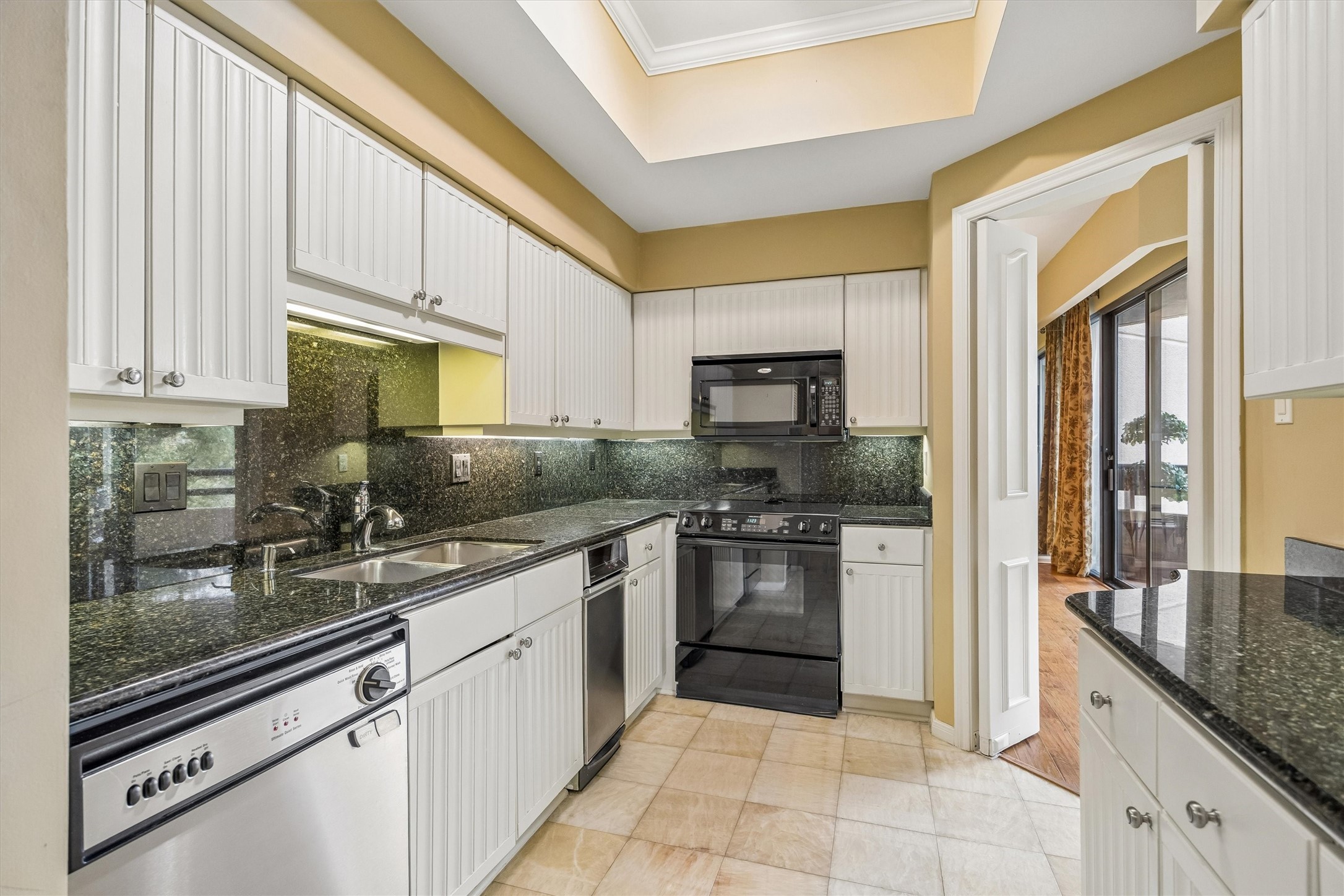 101 Westcott Street 305 Property Photo 11