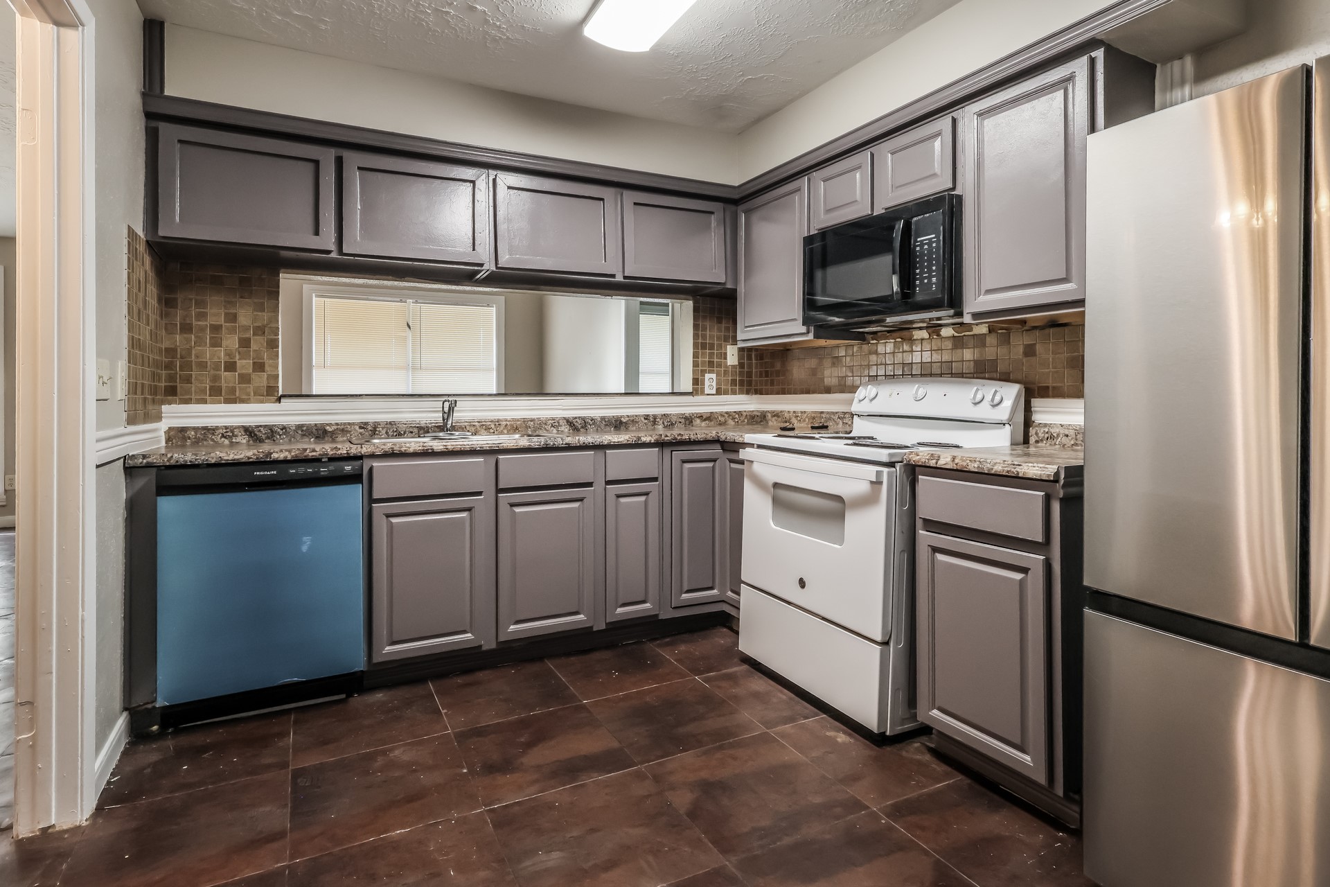 21126 N Tangle Creek Lane Property Photo 8