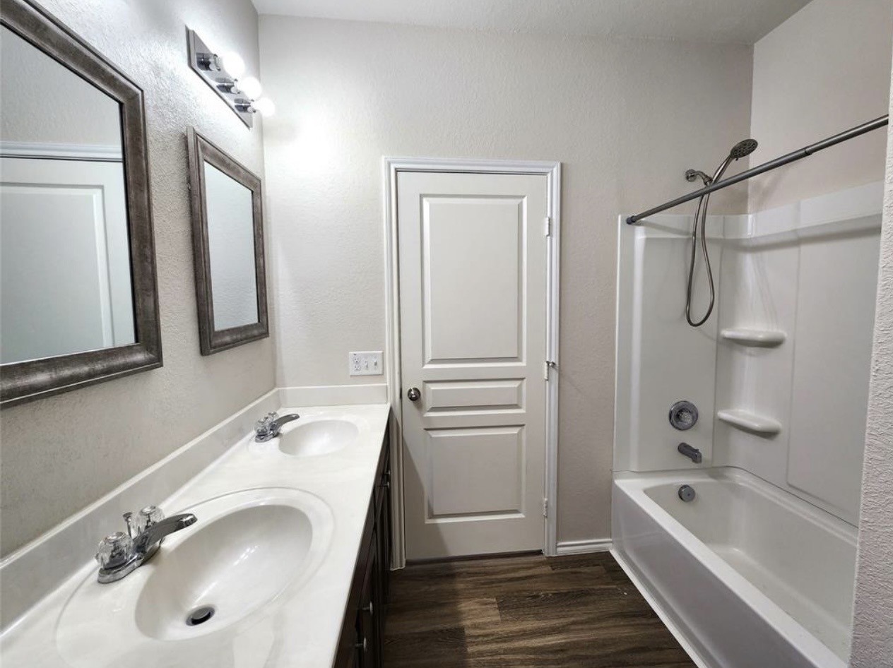 24106 Silver Sunset Lane Property Photo 11